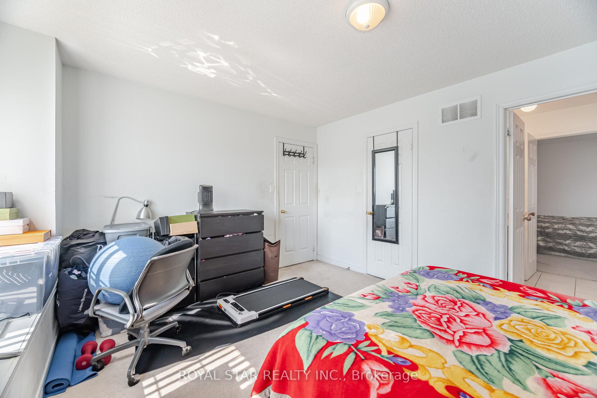 Photo 29 of 21 Baylawn Circle, Brampton, Bram East — HOMEH