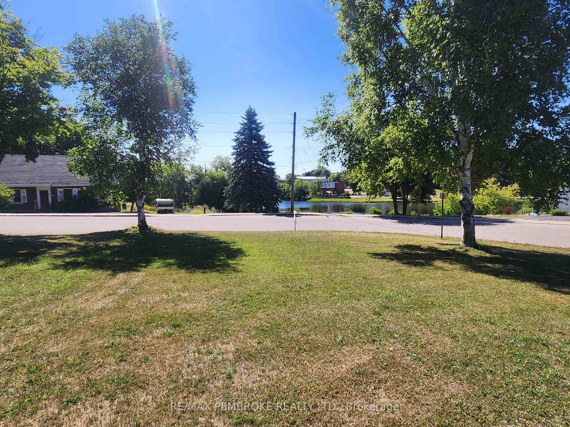 Photo 1 of Jane Street, Bonnechere Valley, Eganville/Bonnechere Twp — HOMEH