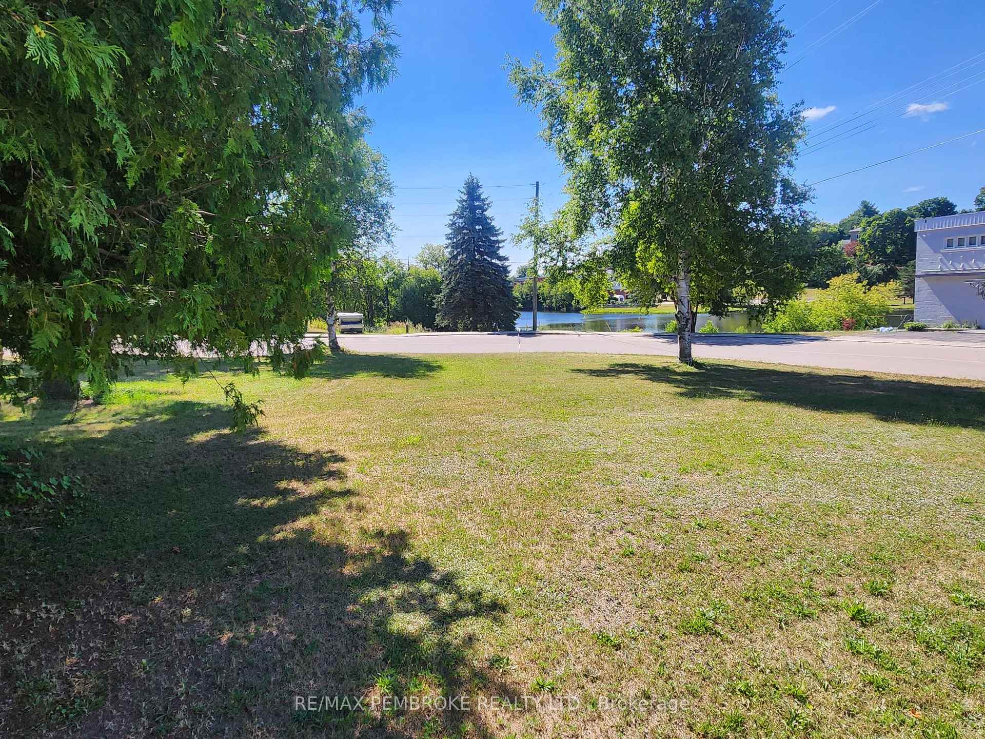 Photo 5 of Jane Street, Bonnechere Valley, Eganville/Bonnechere Twp — HOMEH