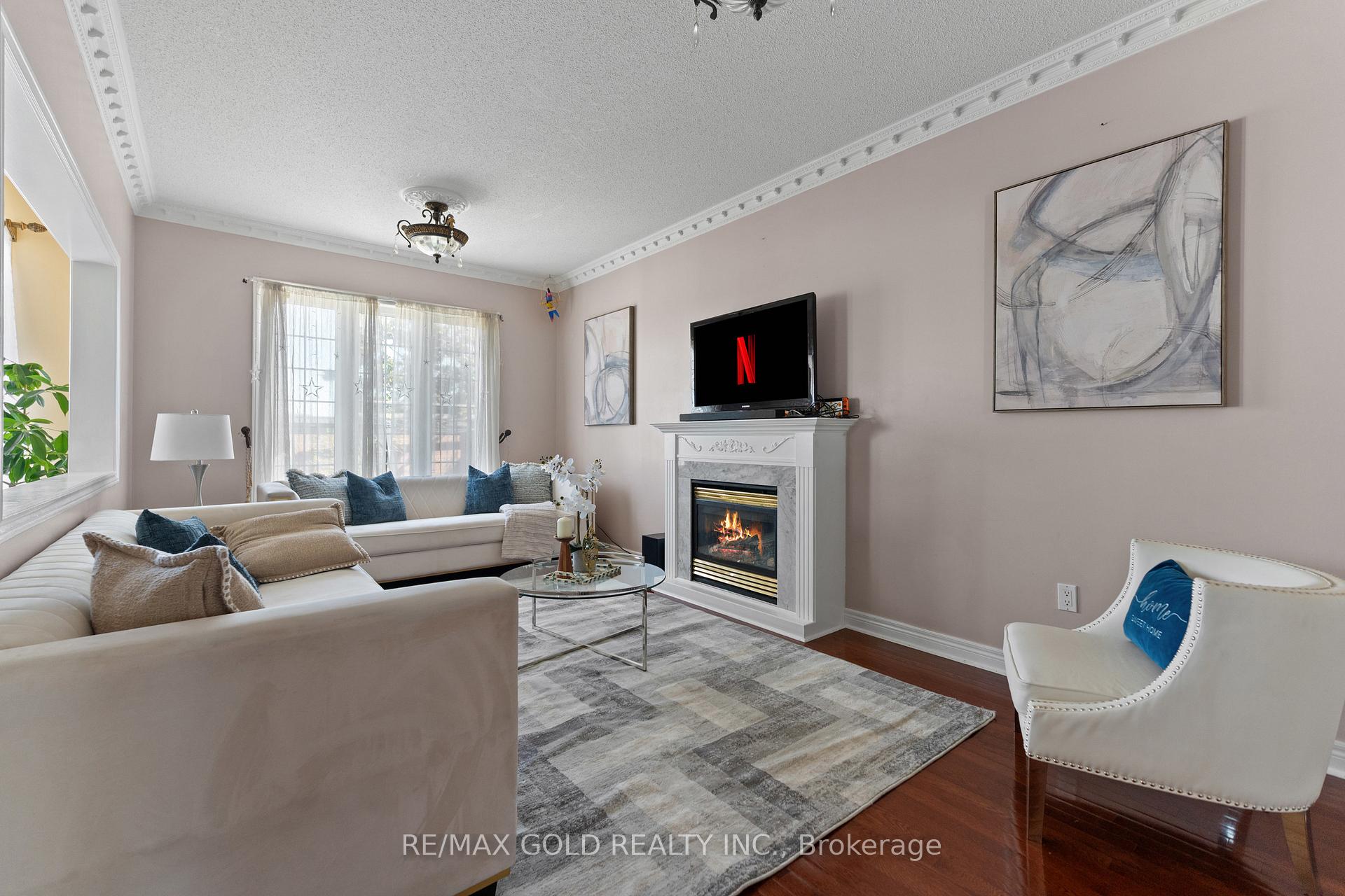 Photo 6 of 1 Ice Fields Road, Brampton, Sandringham-Wellington — HOMEH