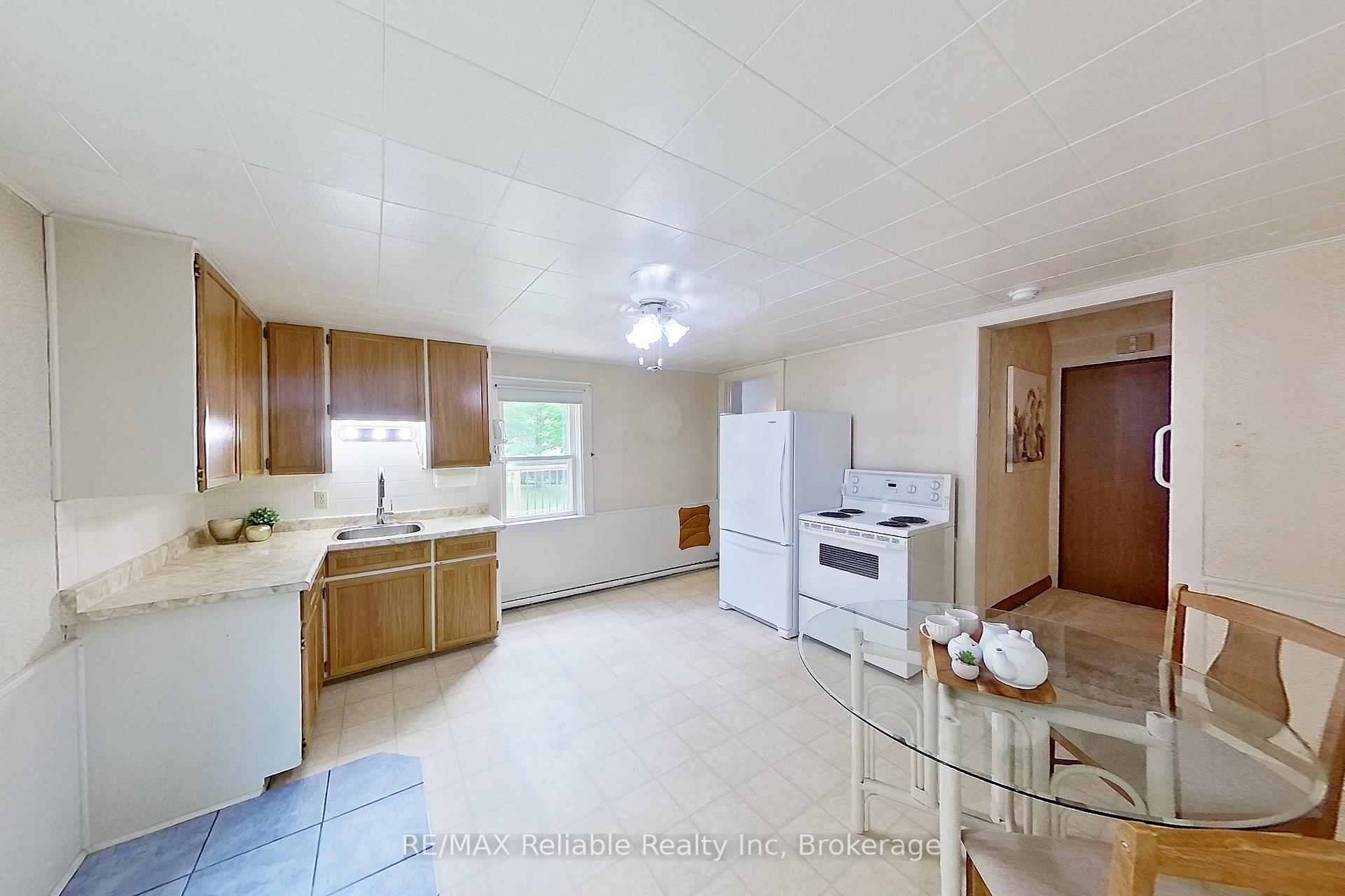Photo 2 of 37 Front Street, Huron East, Egmondville — HOMEH