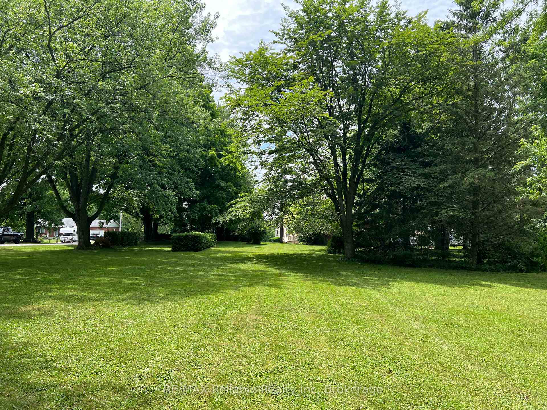 Photo 34 of 37 Front Street, Huron East, Egmondville — HOMEH