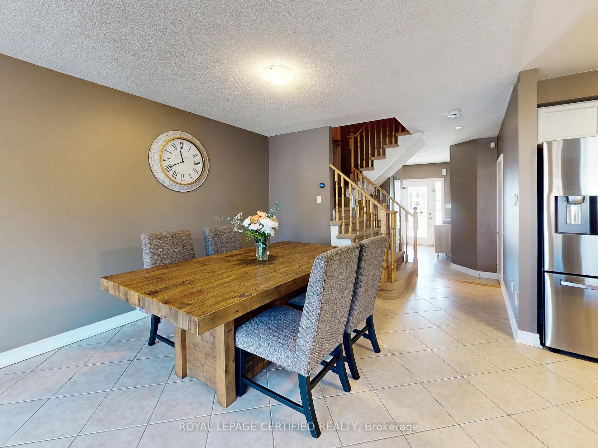Photo 30 of 36 Aida Court, Caledon, Bolton West — HOMEH