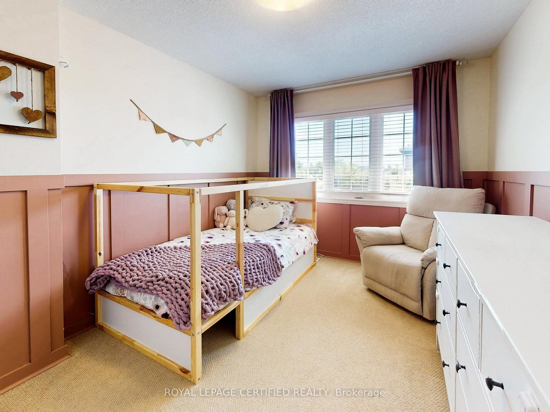 Photo 19 of 36 Aida Court, Caledon, Bolton West — HOMEH