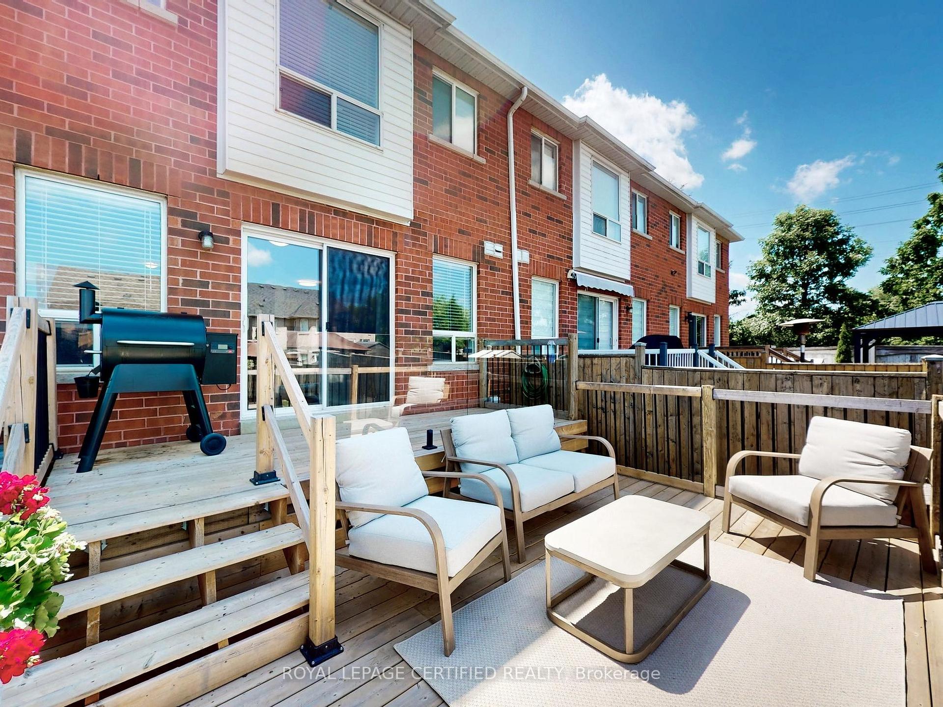 Photo 24 of 36 Aida Court, Caledon, Bolton West — HOMEH