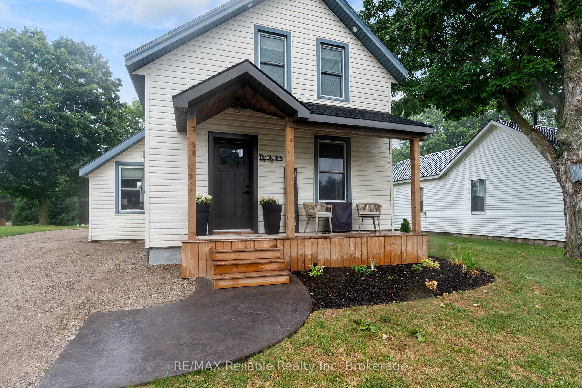 Photo 3 of 78 Daly Street, Huron East, Seaforth — HOMEH