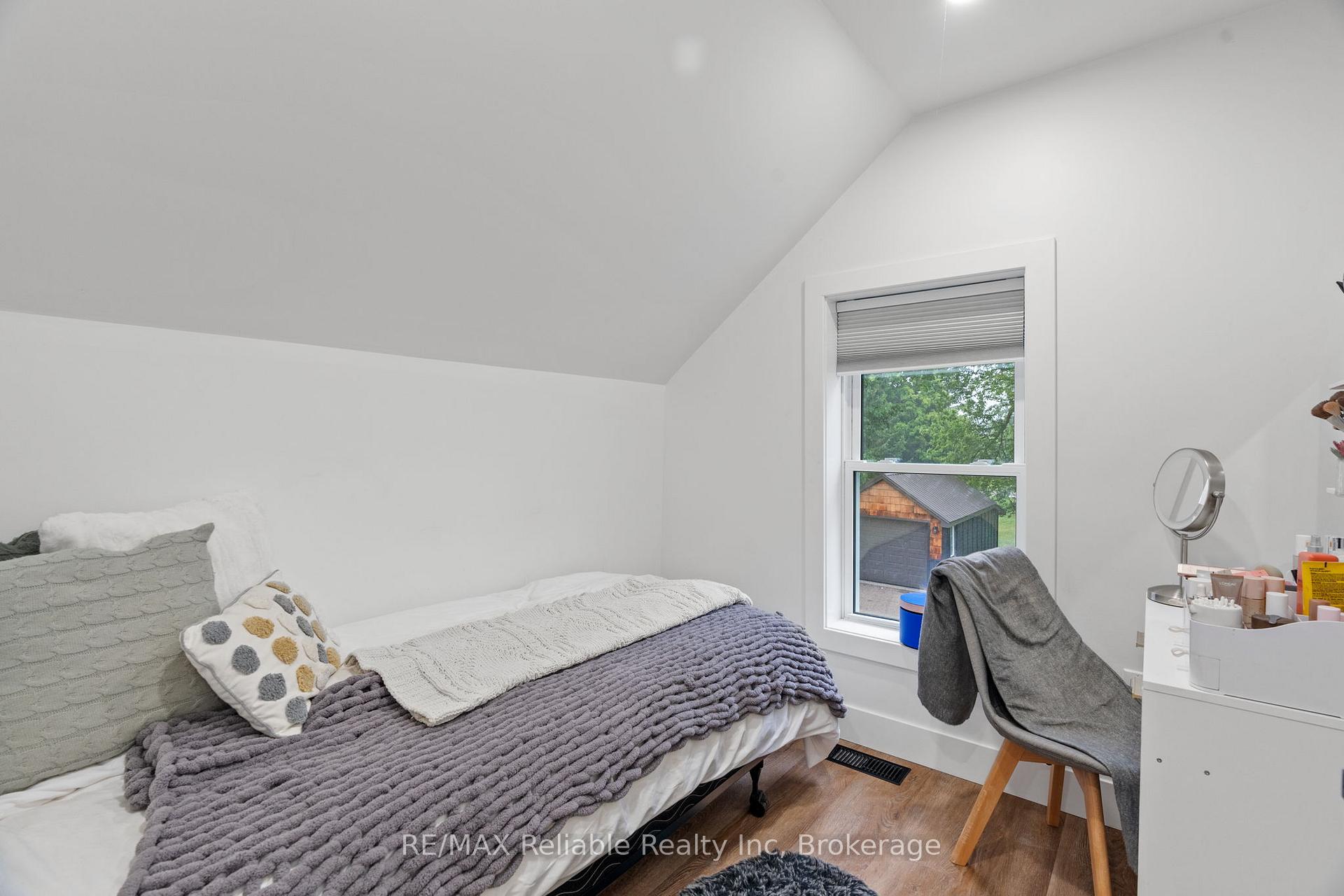 Photo 15 of 78 Daly Street, Huron East, Seaforth — HOMEH
