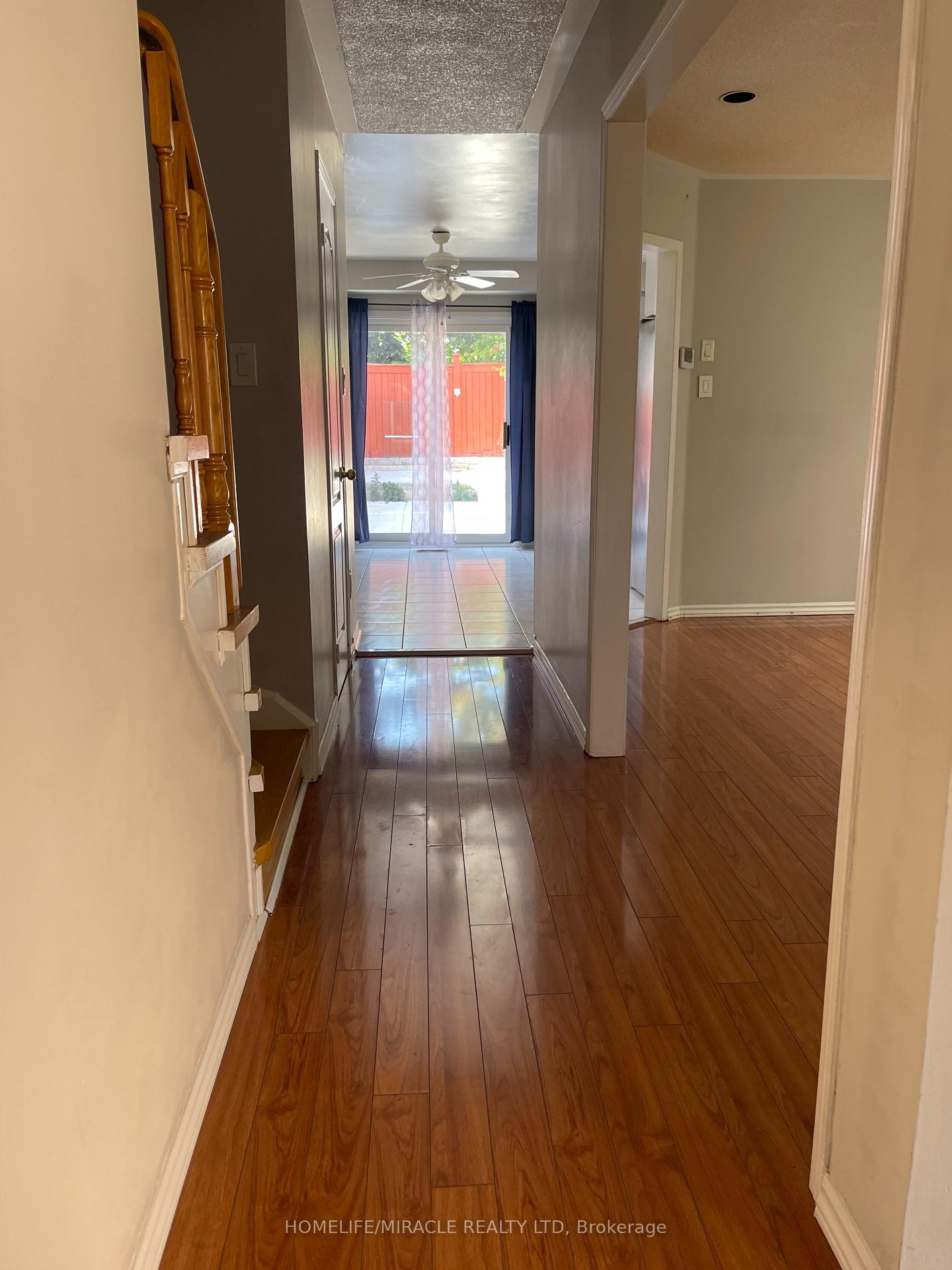 Photo 2 of Unit Upper, 90 Cordgrass Crescent, Brampton, Sandringham-Wellington — HOMEH