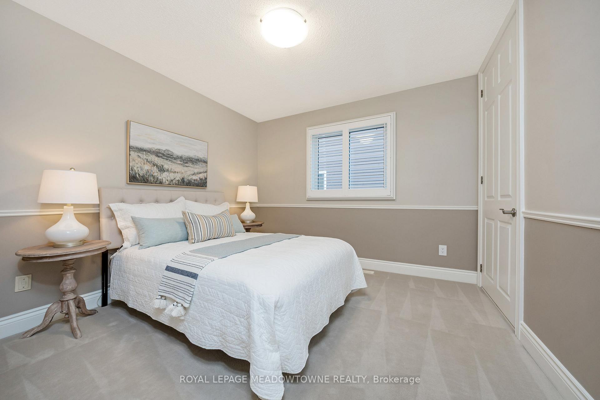 Photo 26 of 561 Hawthorne Crescent, Milton, Bronte Meadows — HOMEH