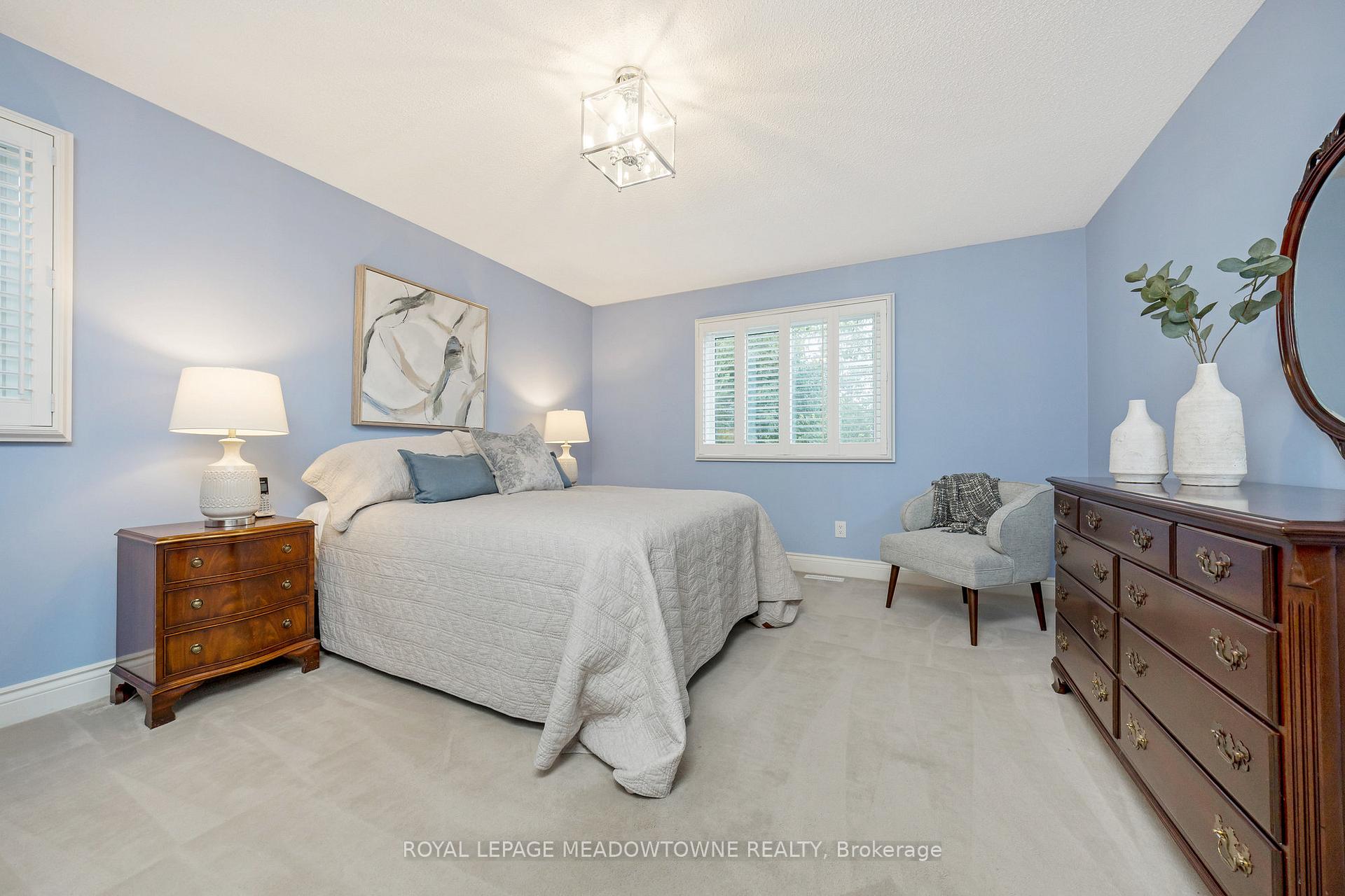 Photo 17 of 561 Hawthorne Crescent, Milton, Bronte Meadows — HOMEH