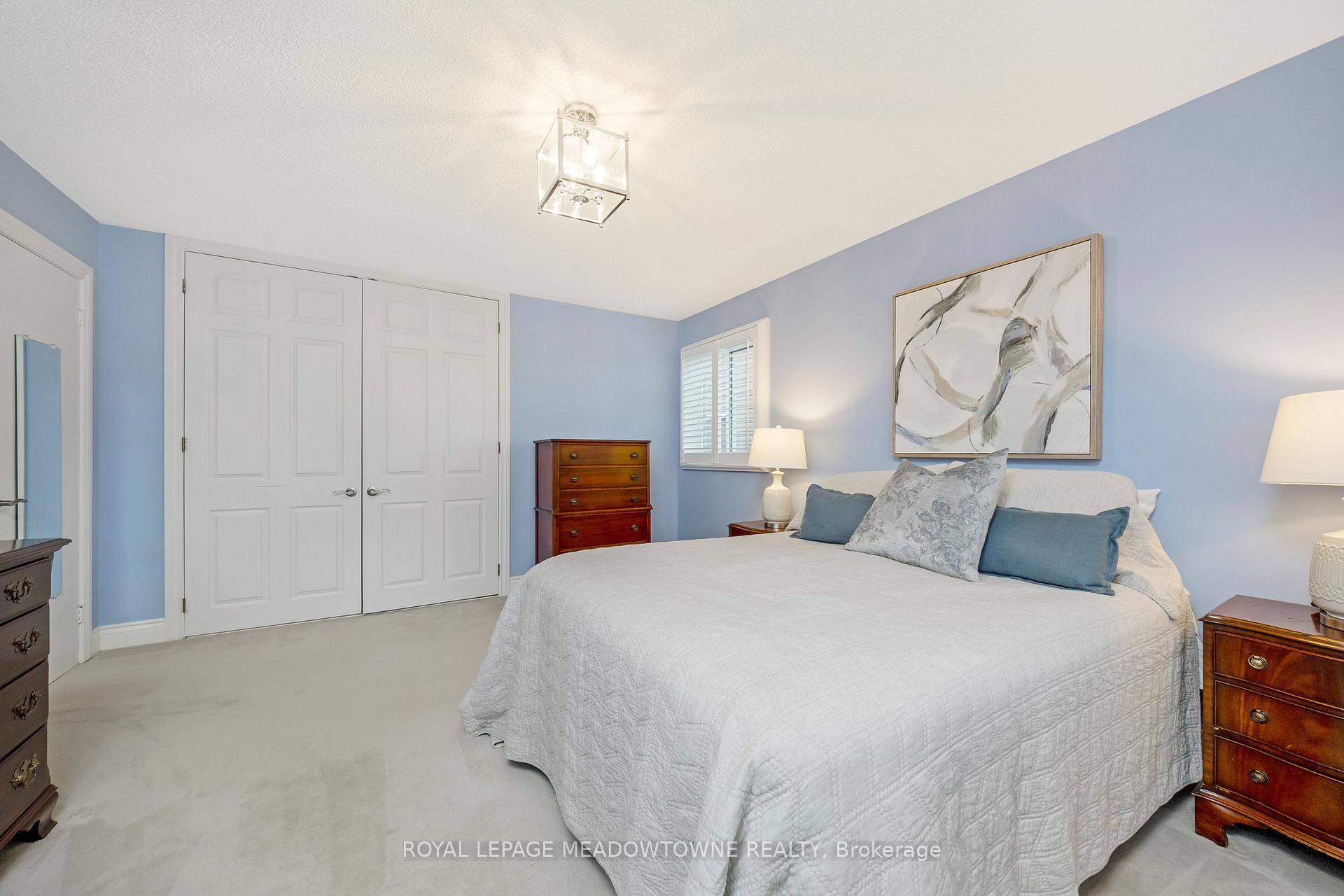 Photo 8 of 561 Hawthorne Crescent, Milton, Bronte Meadows — HOMEH