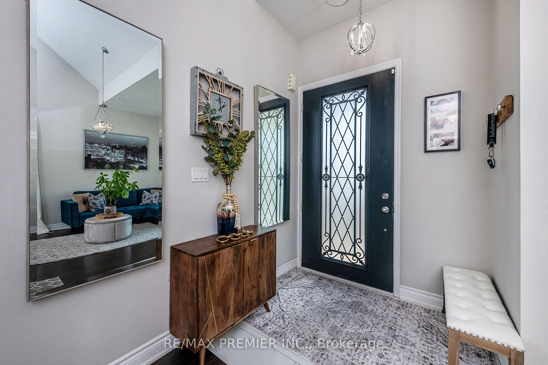 Photo 21 of 8 Di Meo Lane, King, Nobleton — HOMEH