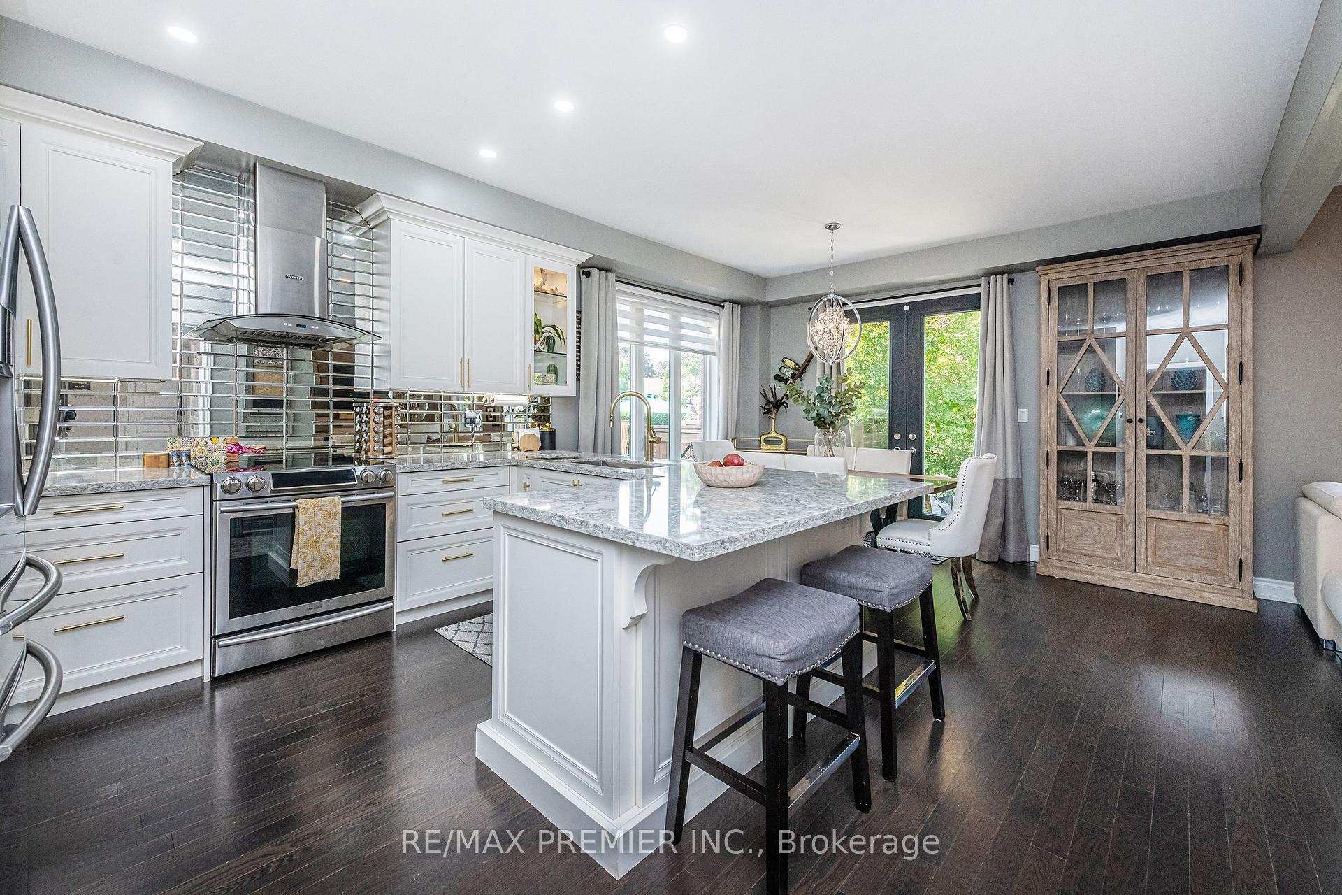 Photo 19 of 8 Di Meo Lane, King, Nobleton — HOMEH
