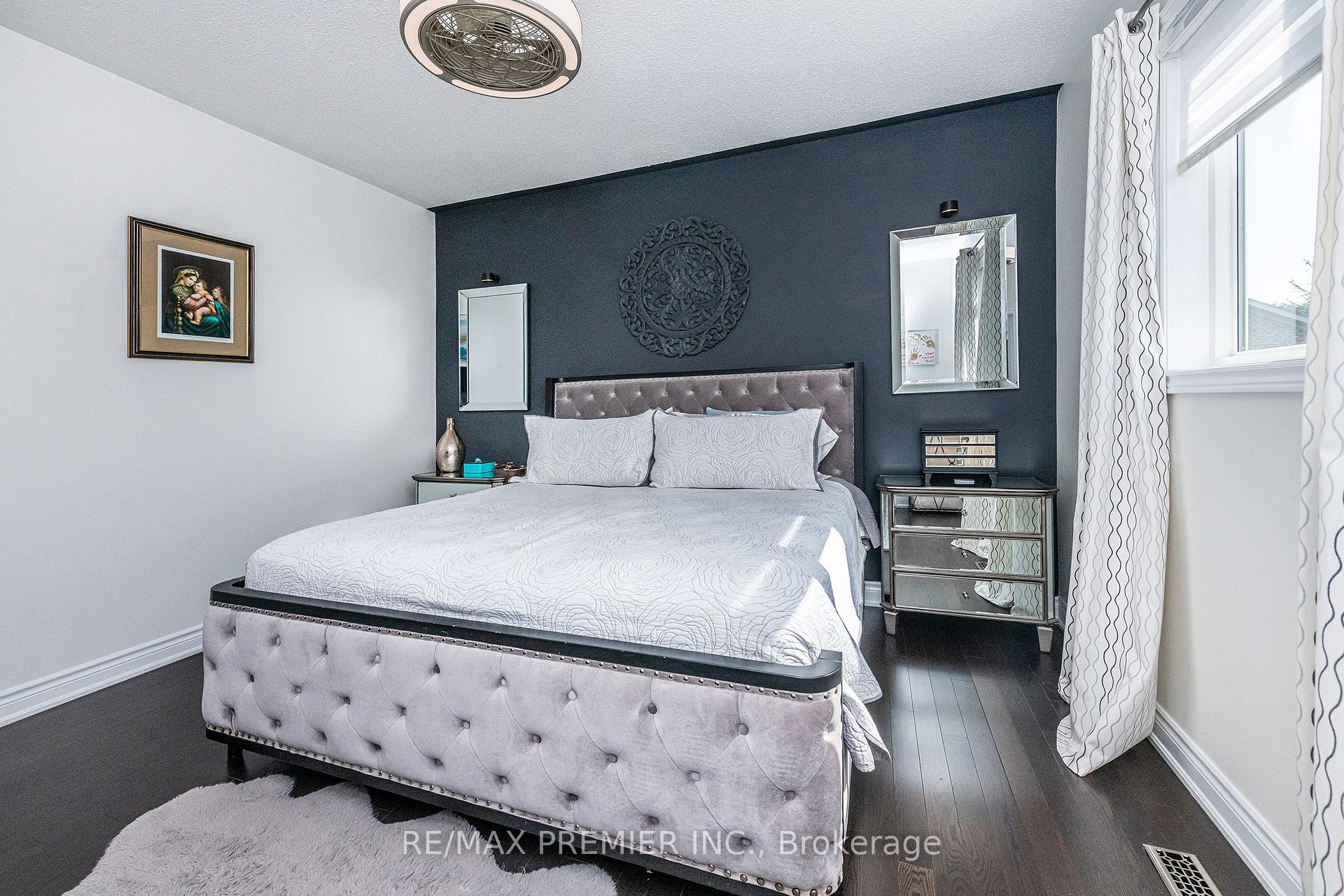 Photo 18 of 8 Di Meo Lane, King, Nobleton — HOMEH