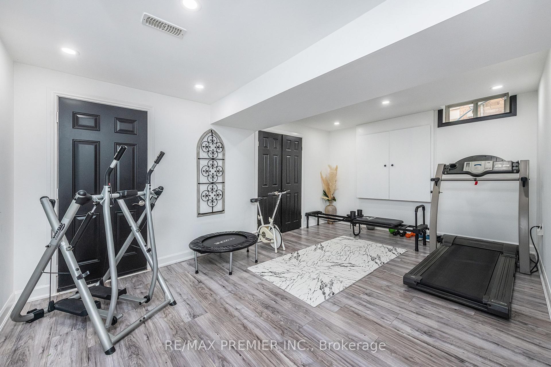 Photo 14 of 8 Di Meo Lane, King, Nobleton — HOMEH