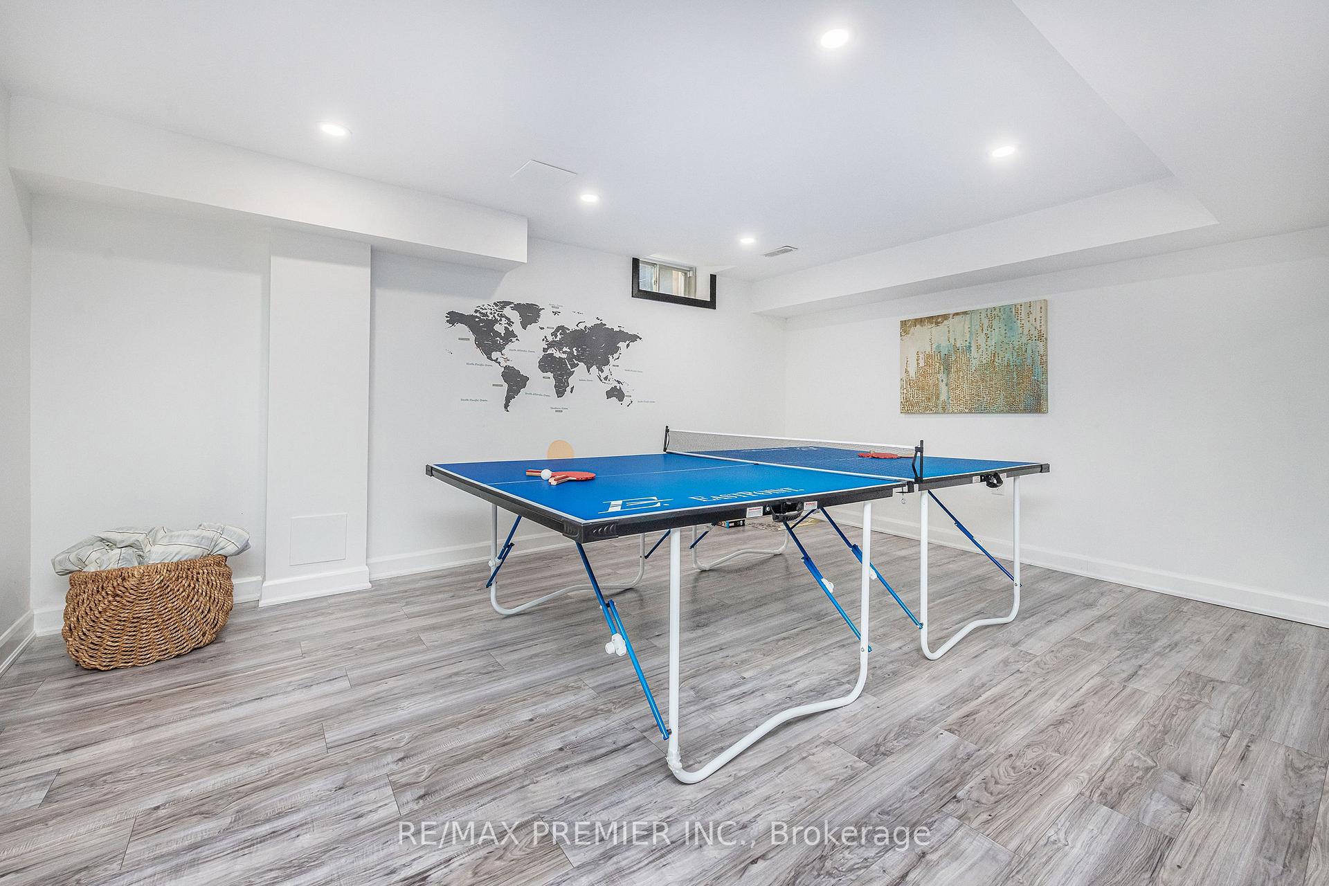 Photo 12 of 8 Di Meo Lane, King, Nobleton — HOMEH