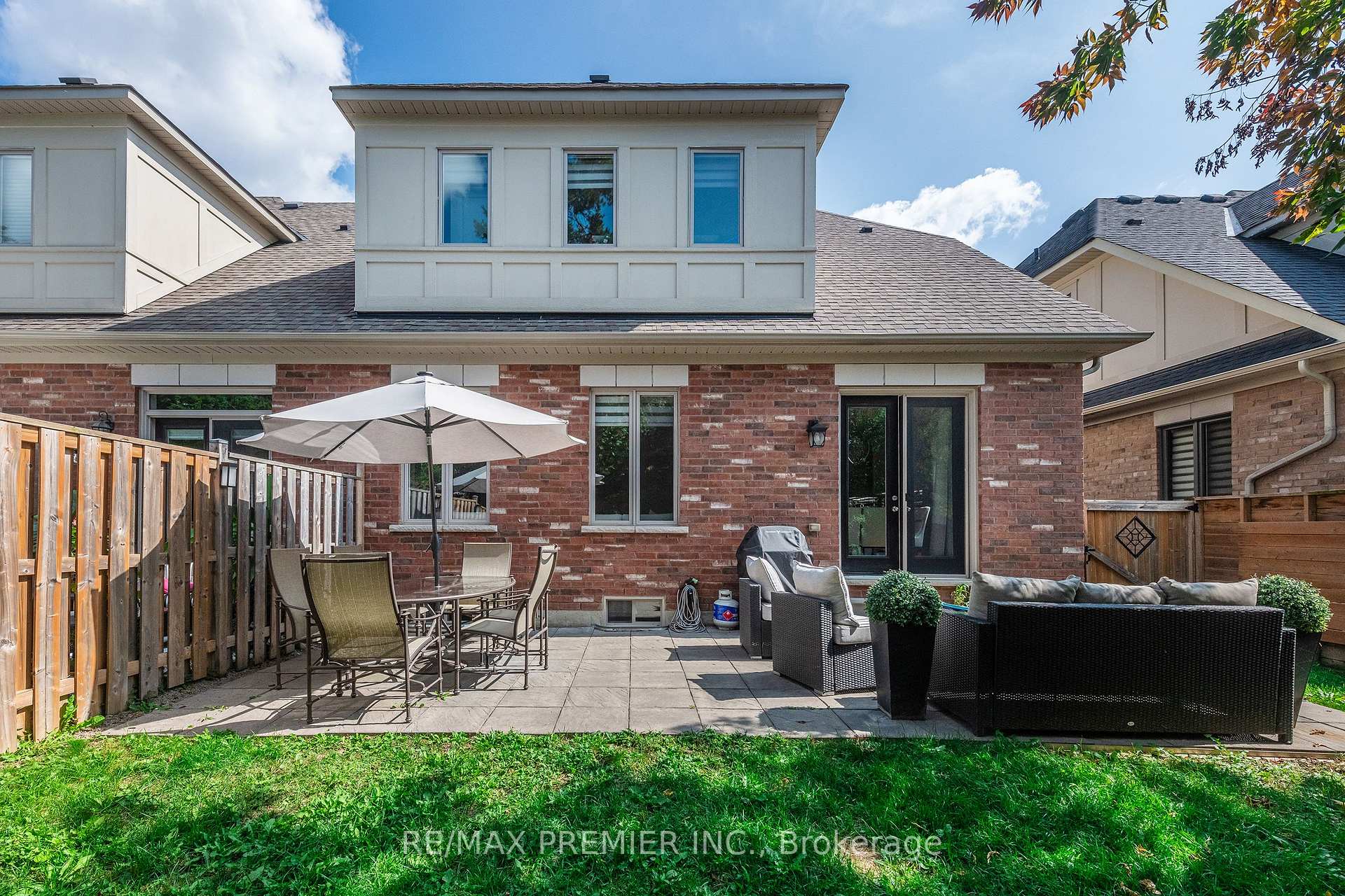 Photo 17 of 8 Di Meo Lane, King, Nobleton — HOMEH