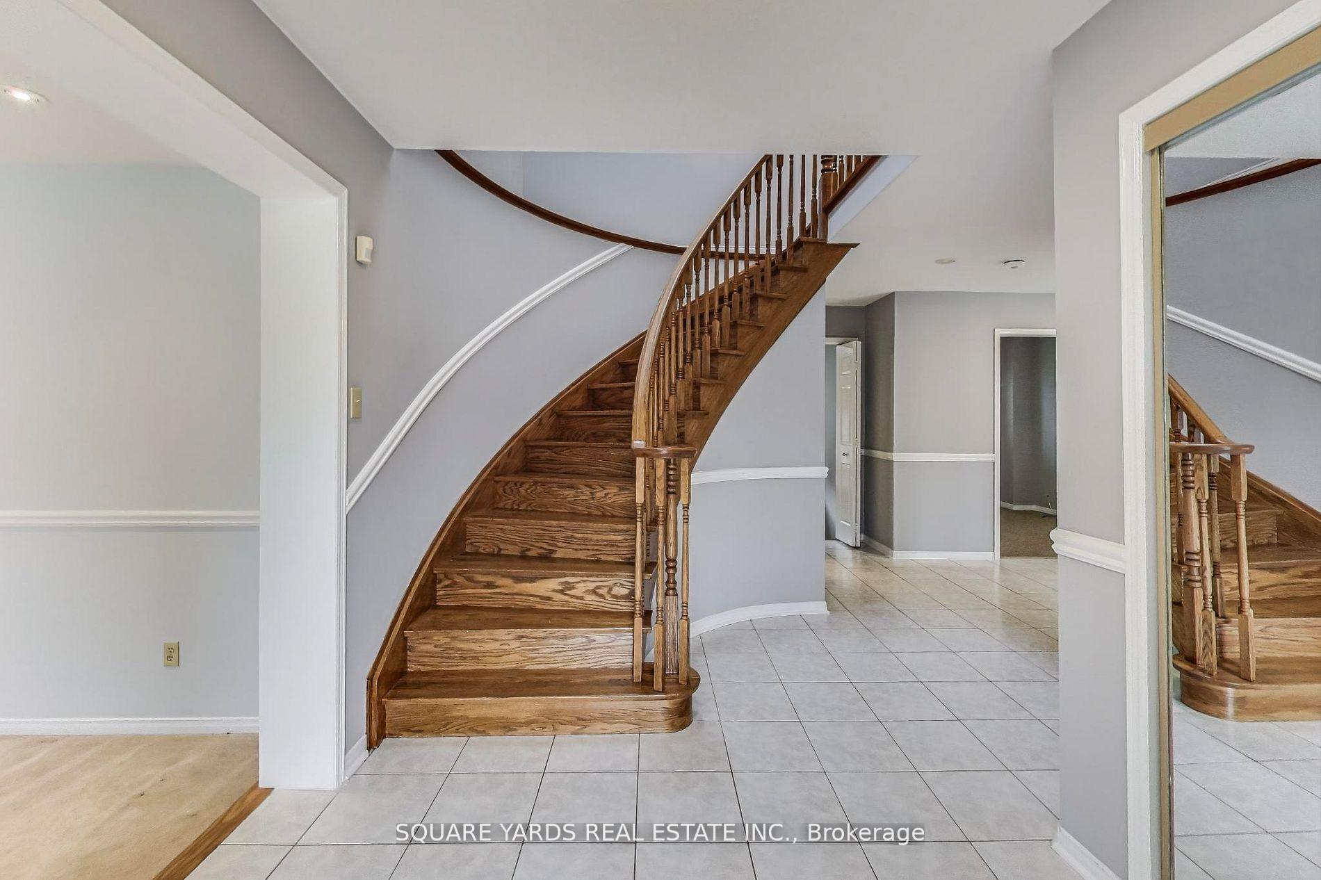 Photo 15 of 59 Adirondack Crescent, Brampton, Sandringham-Wellington — HOMEH