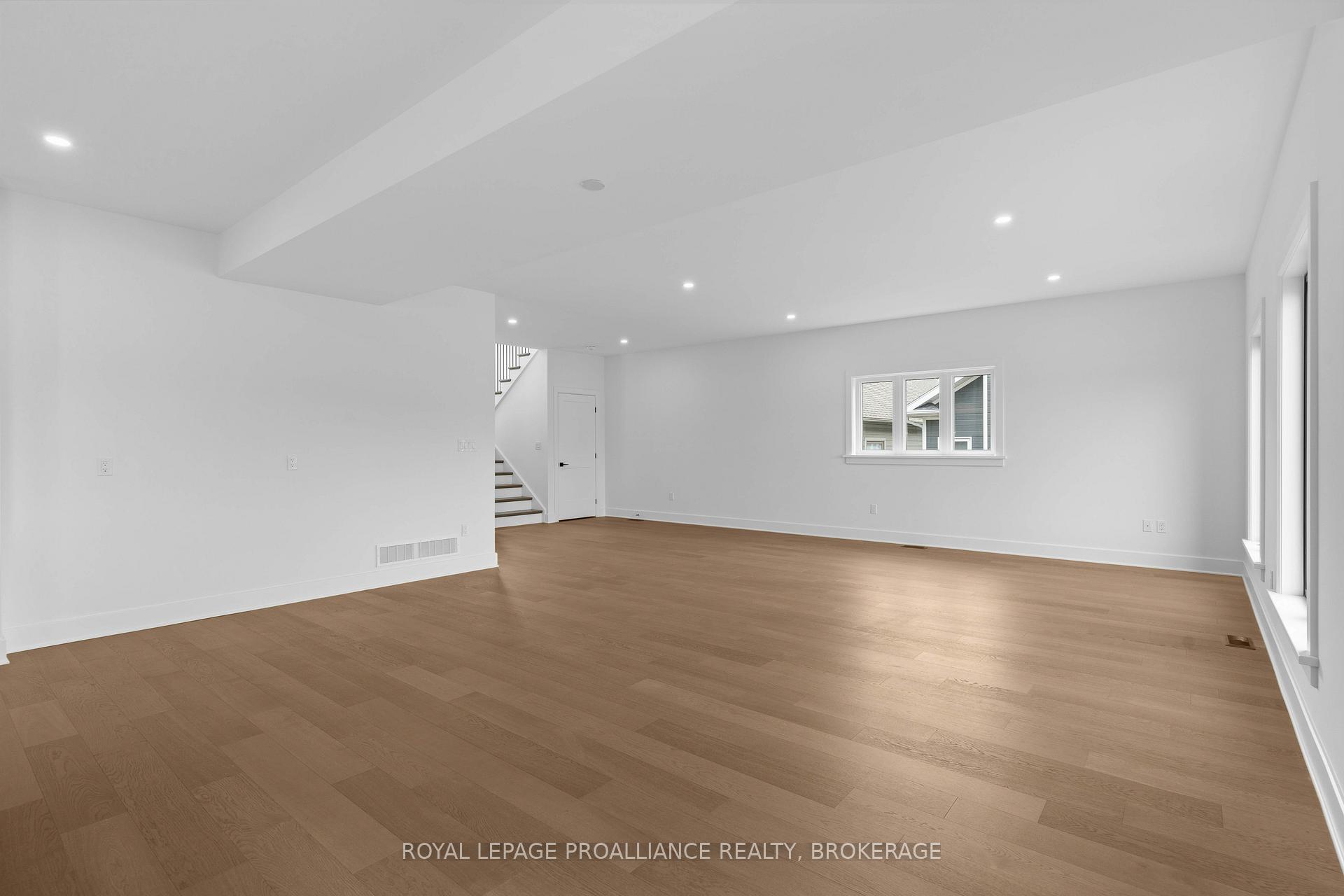 Photo 9 of 2 Park Crescent, Loyalist, Amherstview — HOMEH