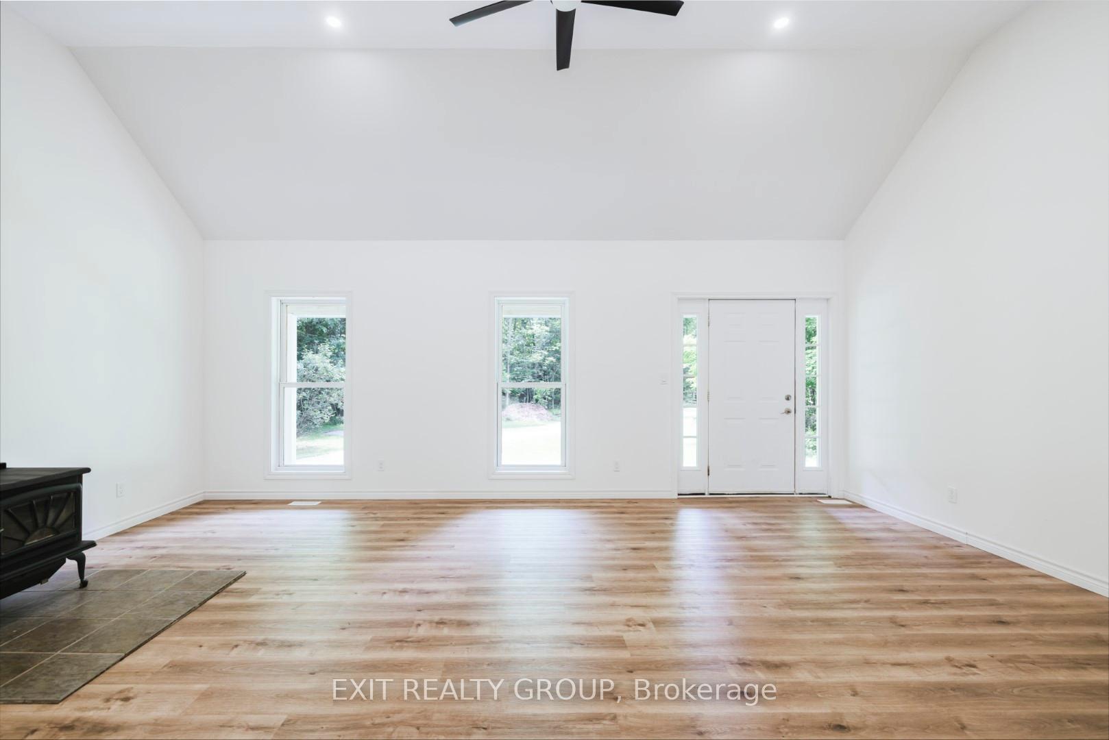 Photo 5 of 461 Douglas Road, Madoc — HOMEH