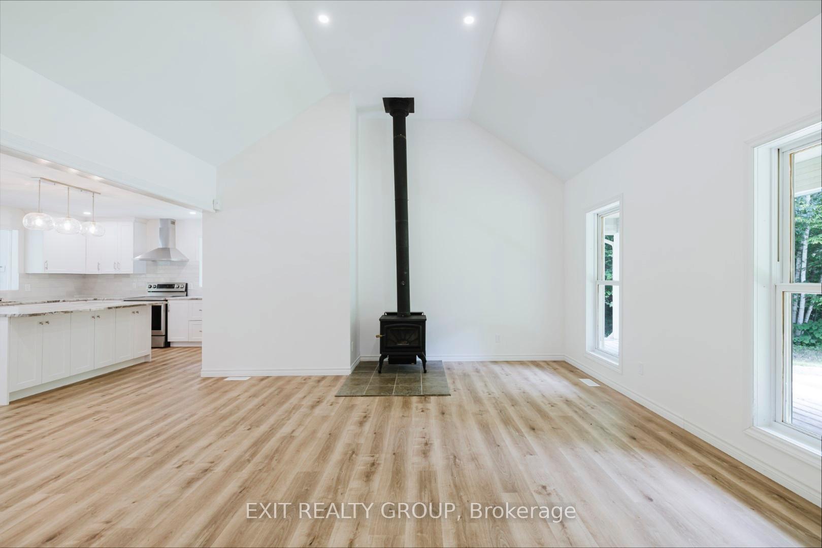 Photo 7 of 461 Douglas Road, Madoc — HOMEH