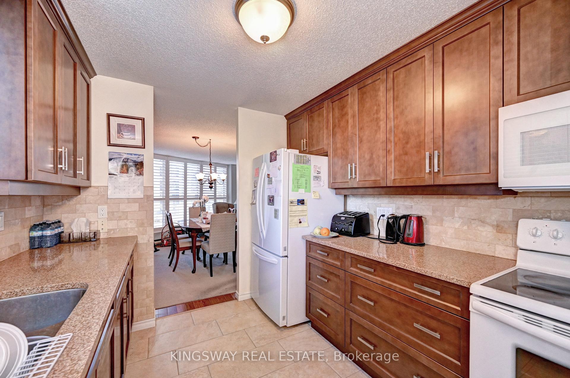 Photo 26 of Unit 401, 24 Marilyn Drive N, Guelph, Riverside Park — HOMEH