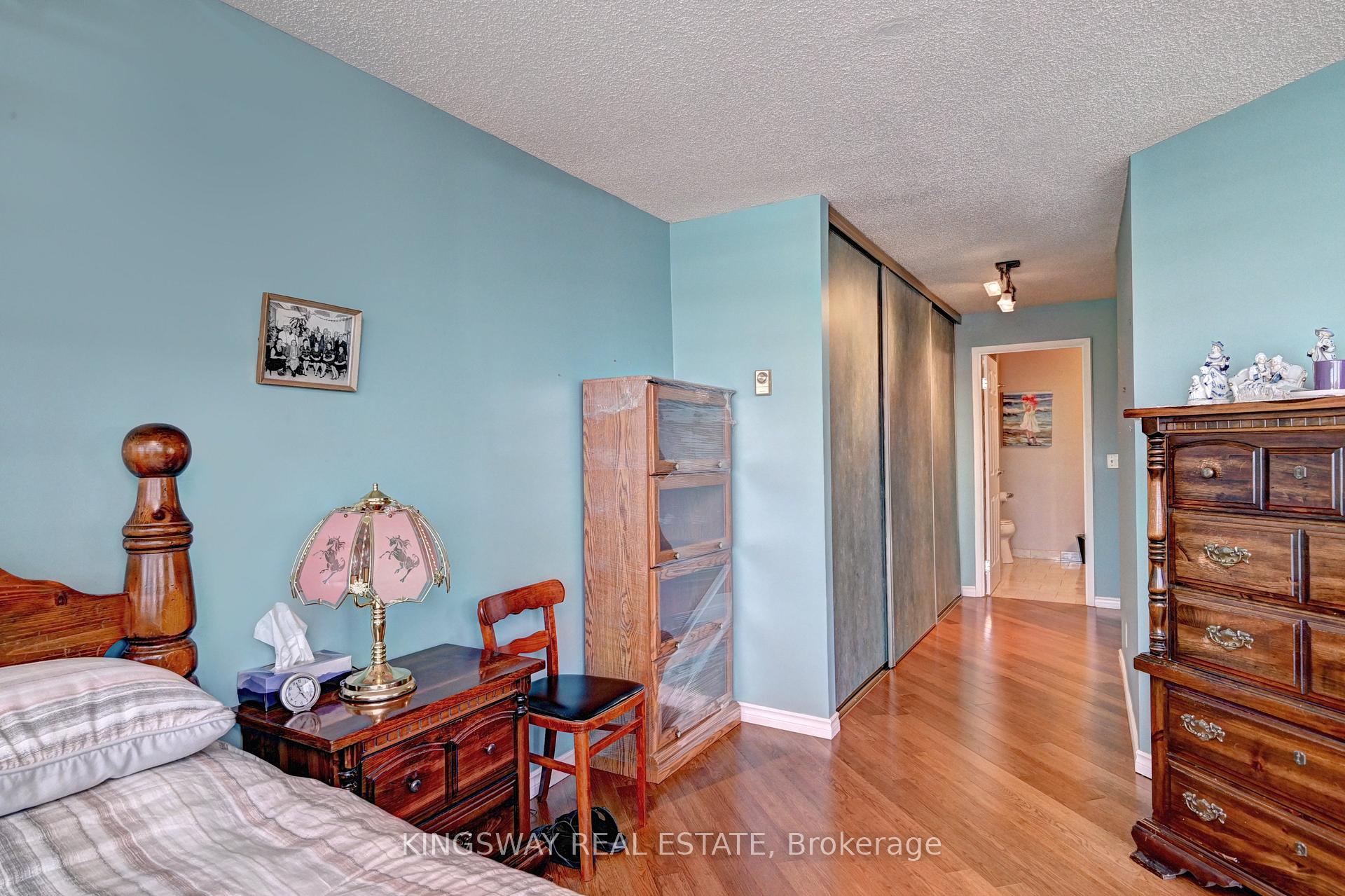 Photo 32 of Unit 401, 24 Marilyn Drive N, Guelph, Riverside Park — HOMEH