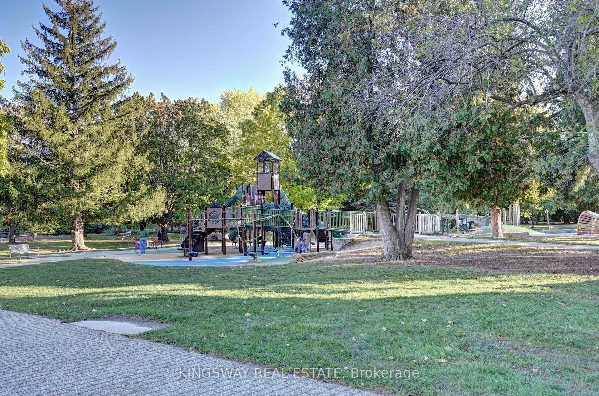 Photo 27 of Unit 401, 24 Marilyn Drive N, Guelph, Riverside Park — HOMEH