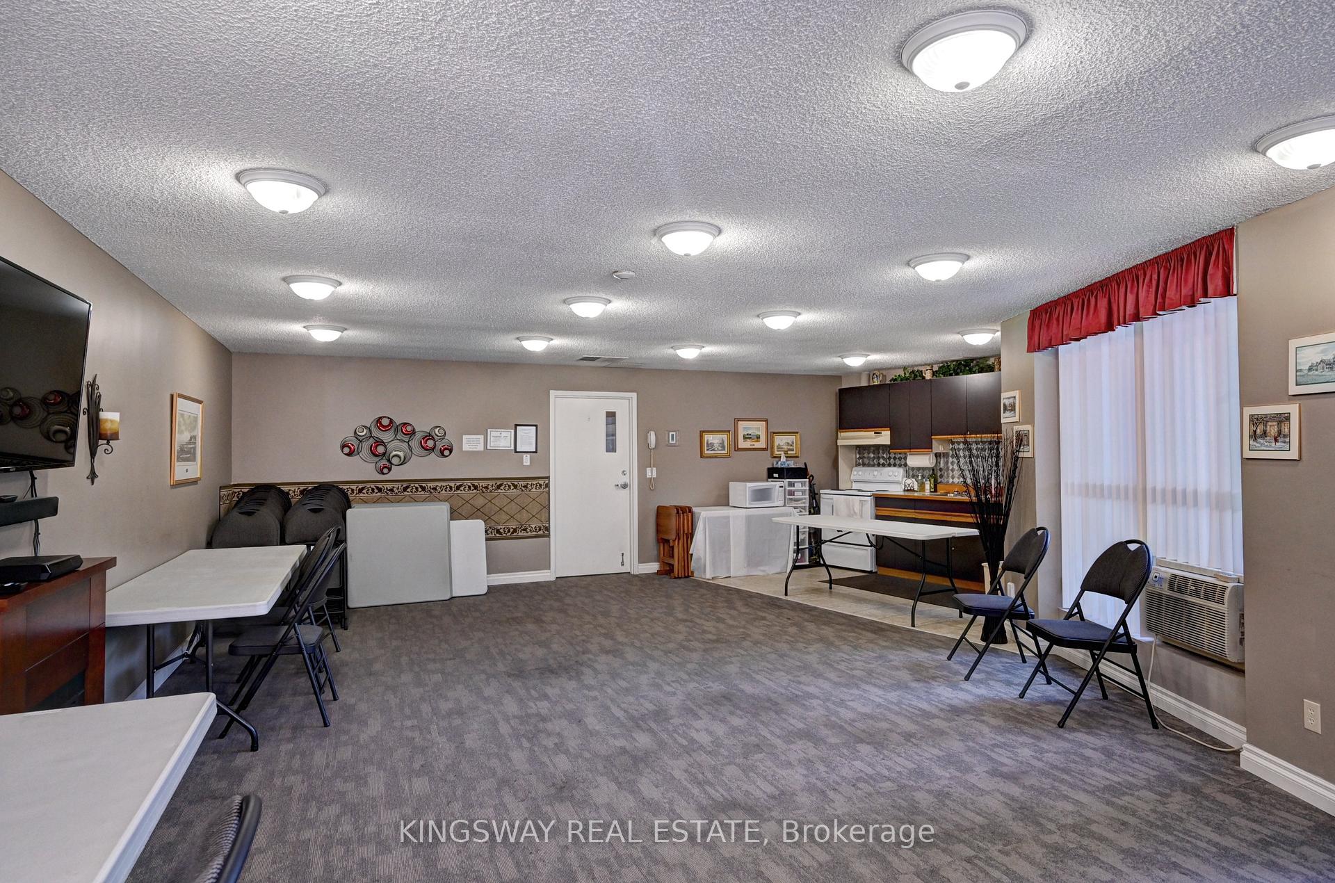 Photo 38 of Unit 401, 24 Marilyn Drive N, Guelph, Riverside Park — HOMEH