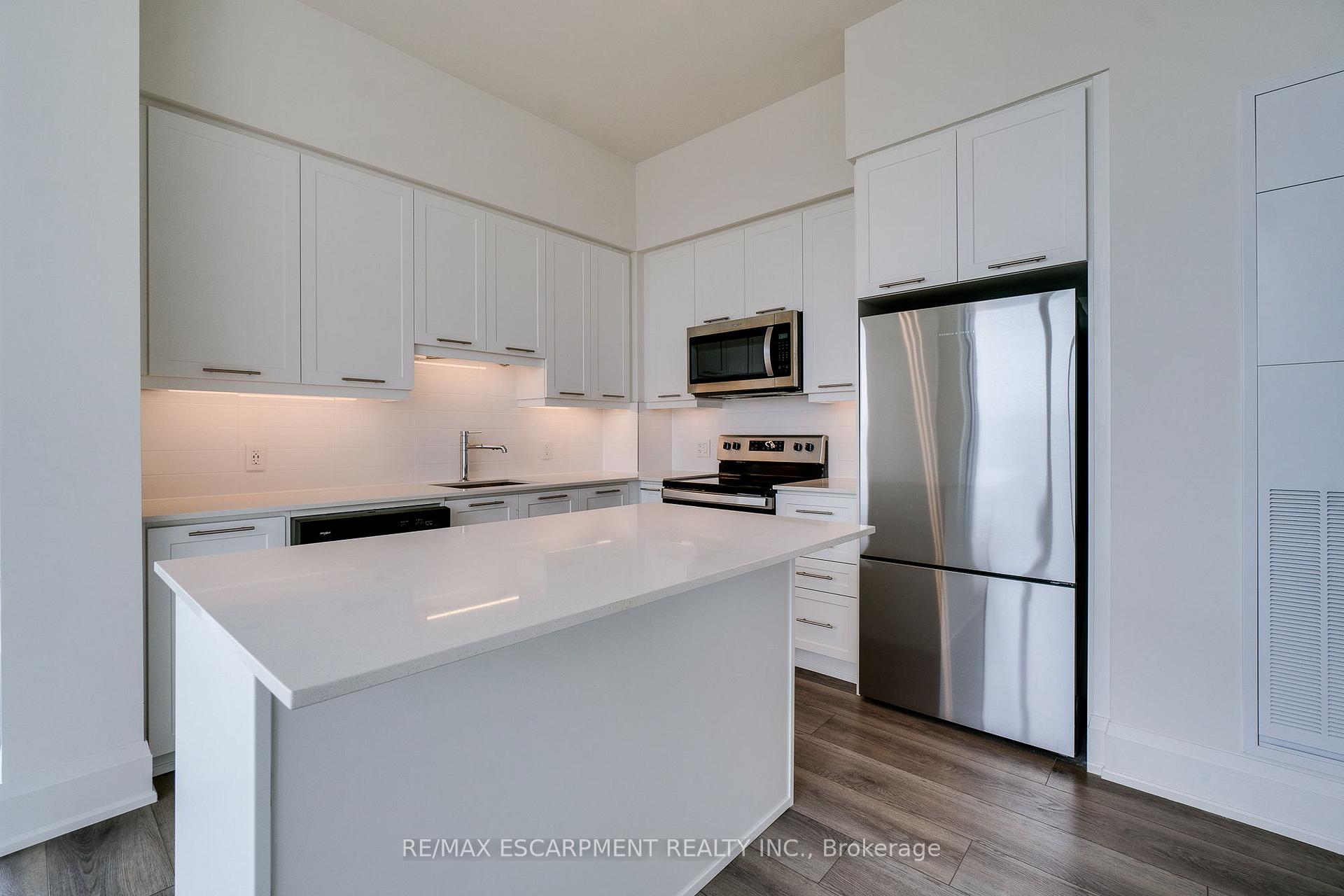 Photo 8 of Unit 1902, 385 Winston Road, Grimsby, Grimsby Beach — HOMEH