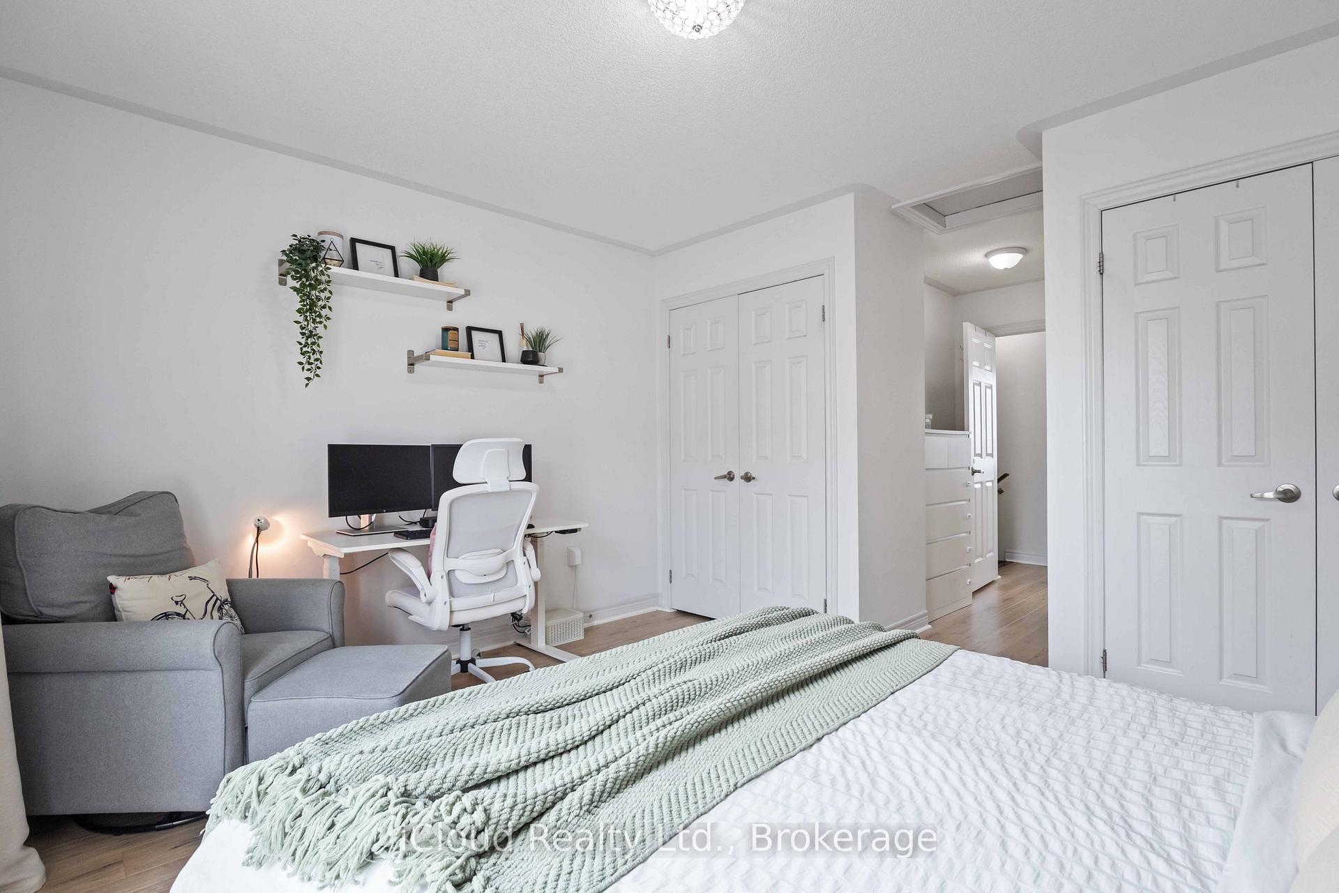 Photo 17 of 12 Cooperage Lane, Ajax, Central — HOMEH