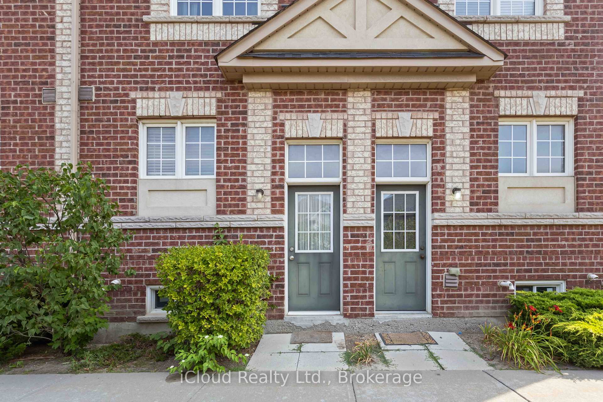 Photo 15 of 12 Cooperage Lane, Ajax, Central — HOMEH