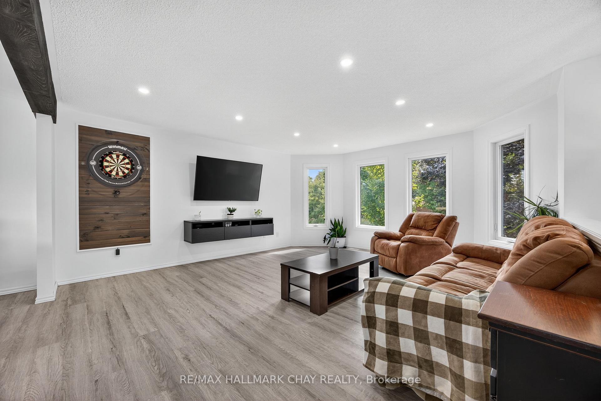 Photo 3 of 1777 George Johnston Road, Springwater, Minesing — HOMEH