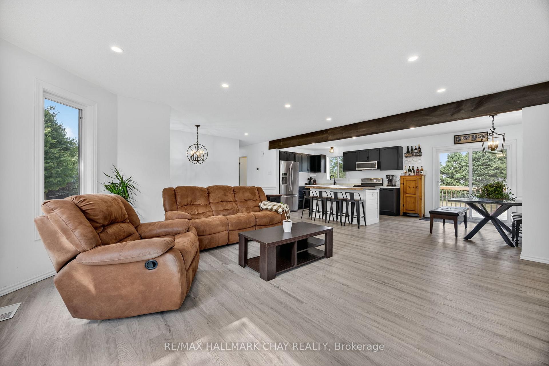 Photo 6 of 1777 George Johnston Road, Springwater, Minesing — HOMEH