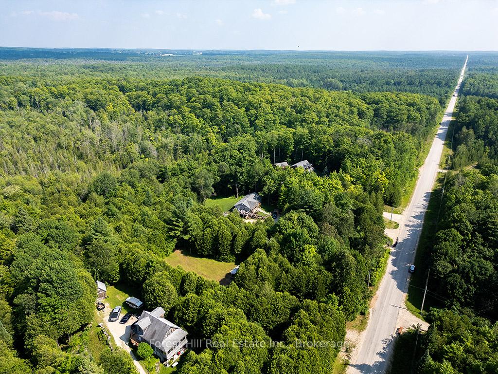 Photo 7 of 596325 Concession 10, Chatsworth — HOMEH