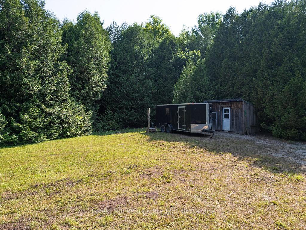 Photo 8 of 596325 Concession 10, Chatsworth — HOMEH