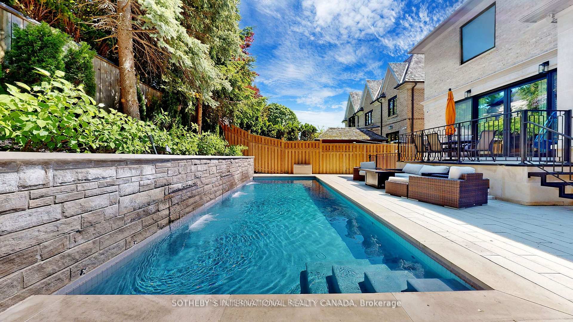 Photo 32 of 101 Dunloe Road, Toronto, Forest Hill South — HOMEH