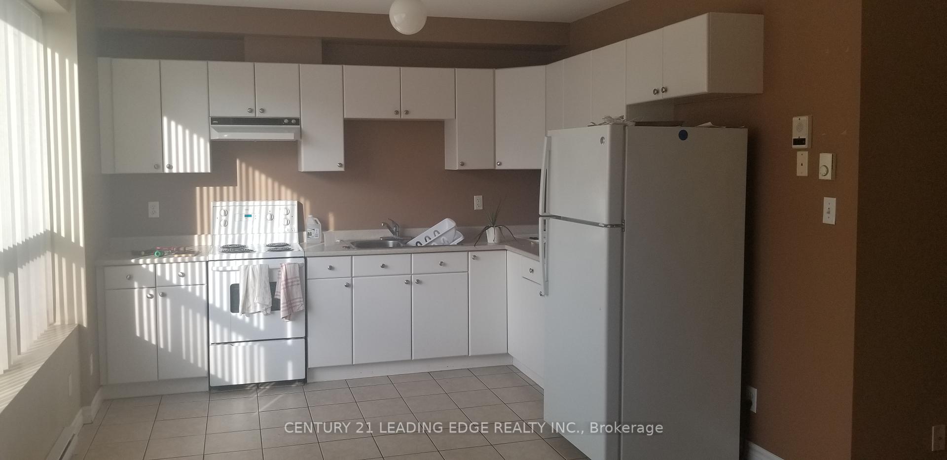 Photo 5 of Unit 2A, 959 Bloor Street W, Toronto, Dufferin Grove — HOMEH