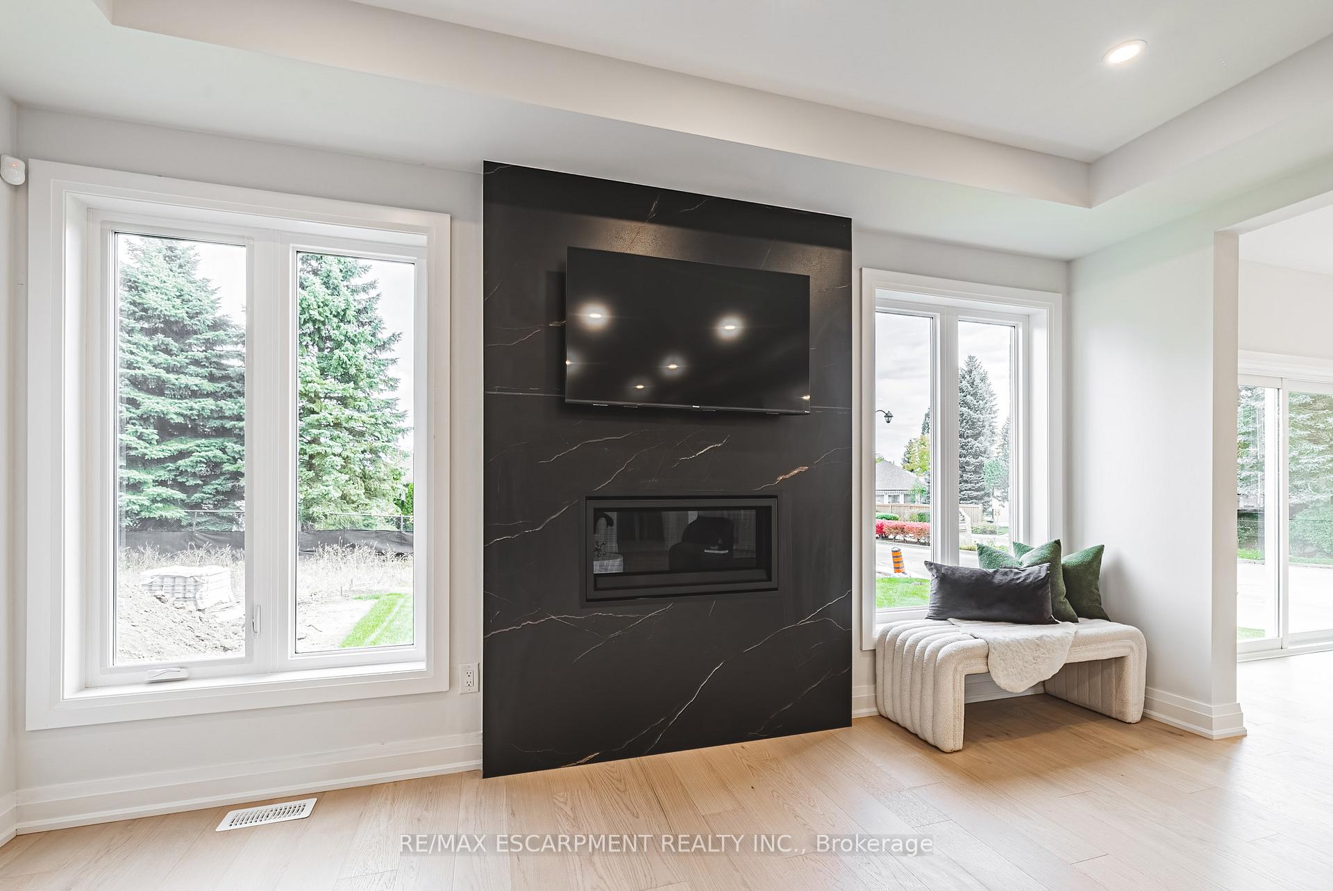 Photo 9 of 242 Kellogg Avenue, Hamilton, Rural Glanbrook — HOMEH