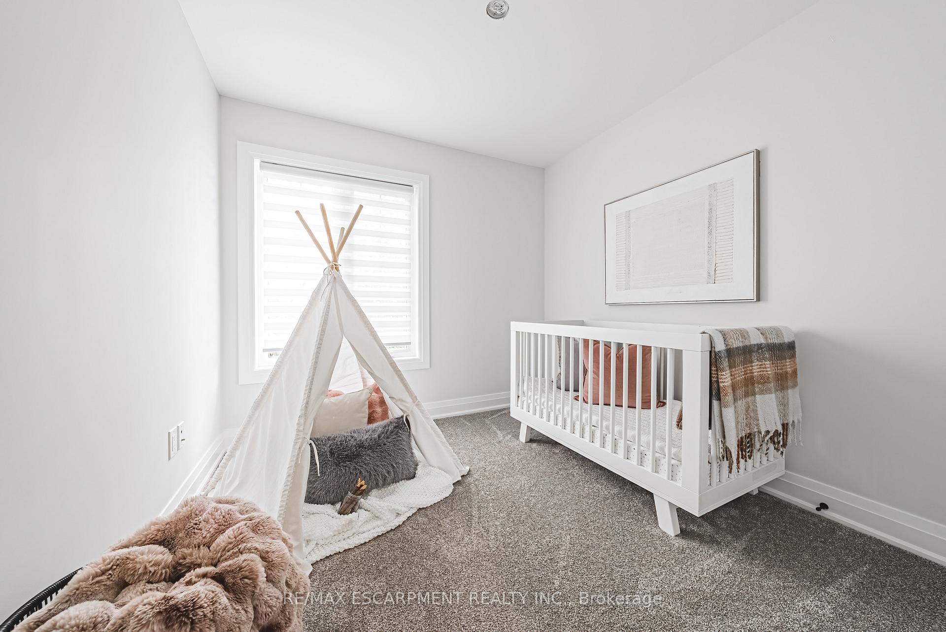 Photo 29 of 242 Kellogg Avenue, Hamilton, Rural Glanbrook — HOMEH