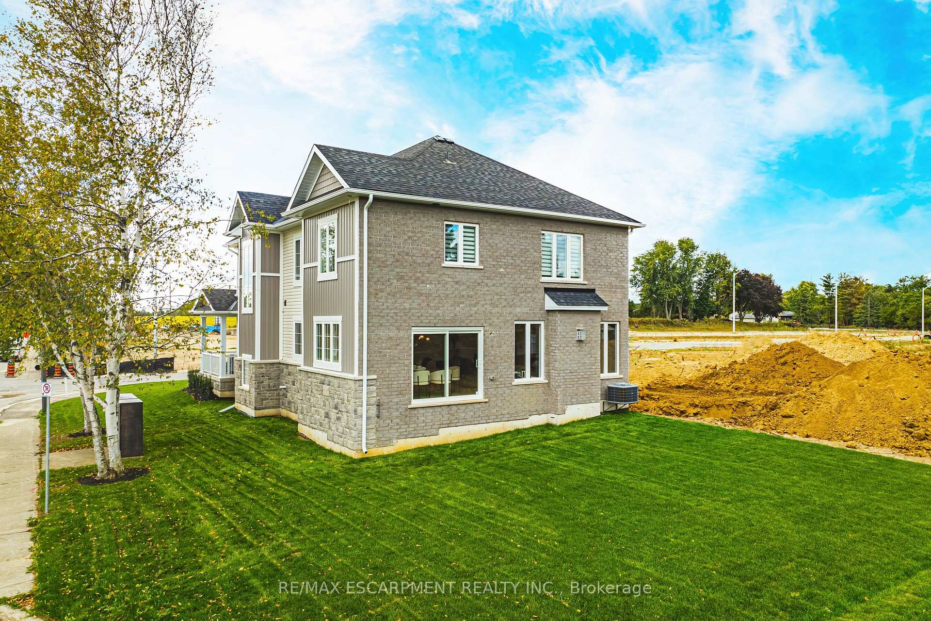 Photo 44 of 242 Kellogg Avenue, Hamilton, Rural Glanbrook — HOMEH