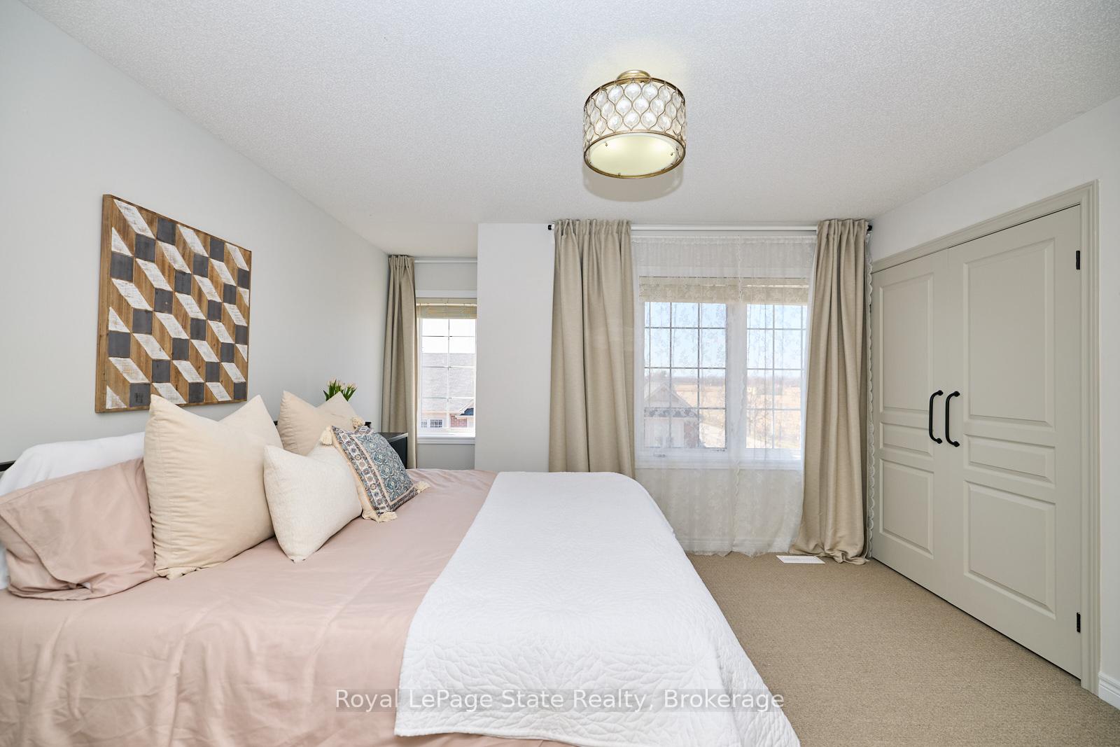 Photo 10 of Unit 3, 541 Winston Road, Grimsby, Grimsby Beach — HOMEH