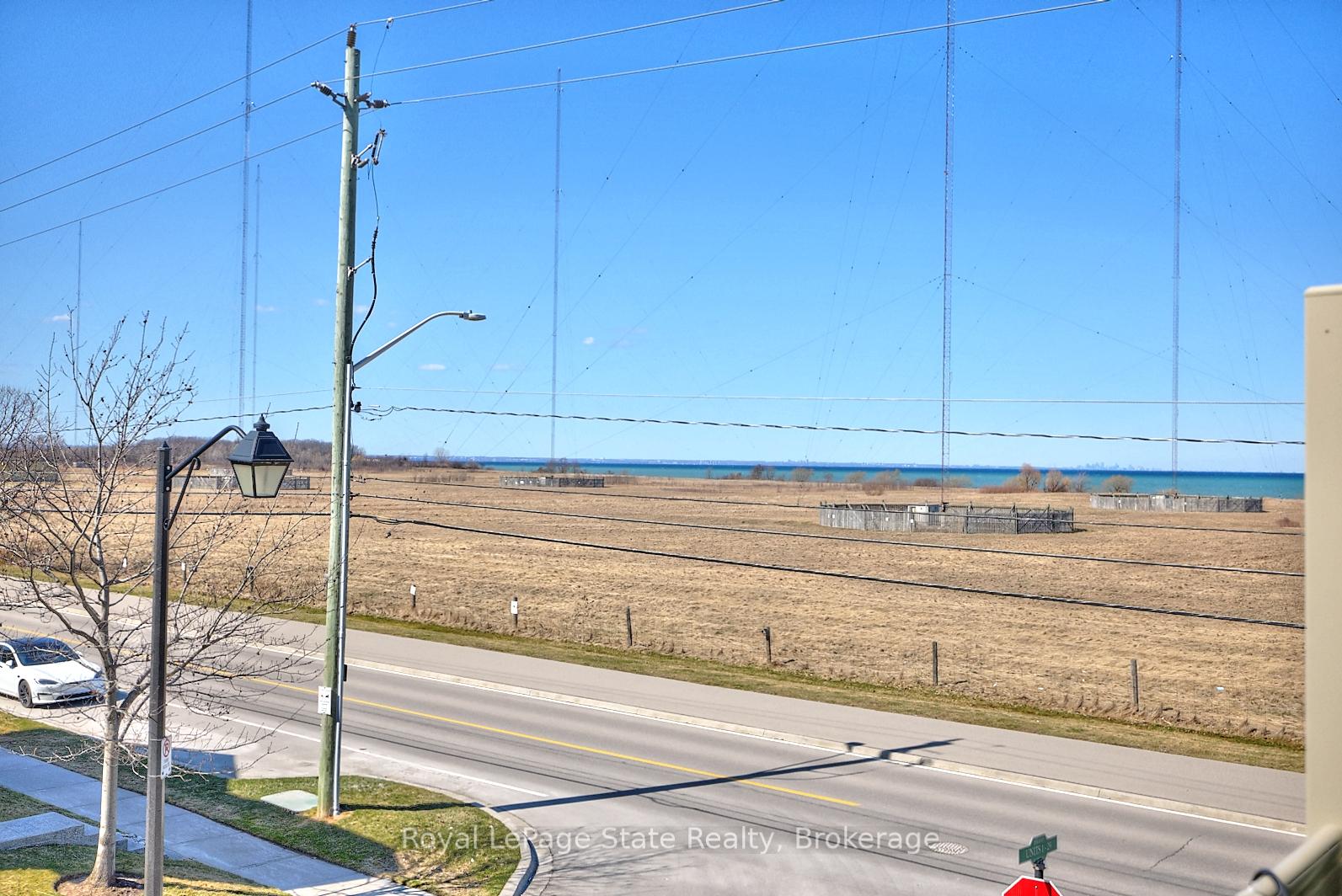 Photo 32 of Unit 3, 541 Winston Road, Grimsby, Grimsby Beach — HOMEH