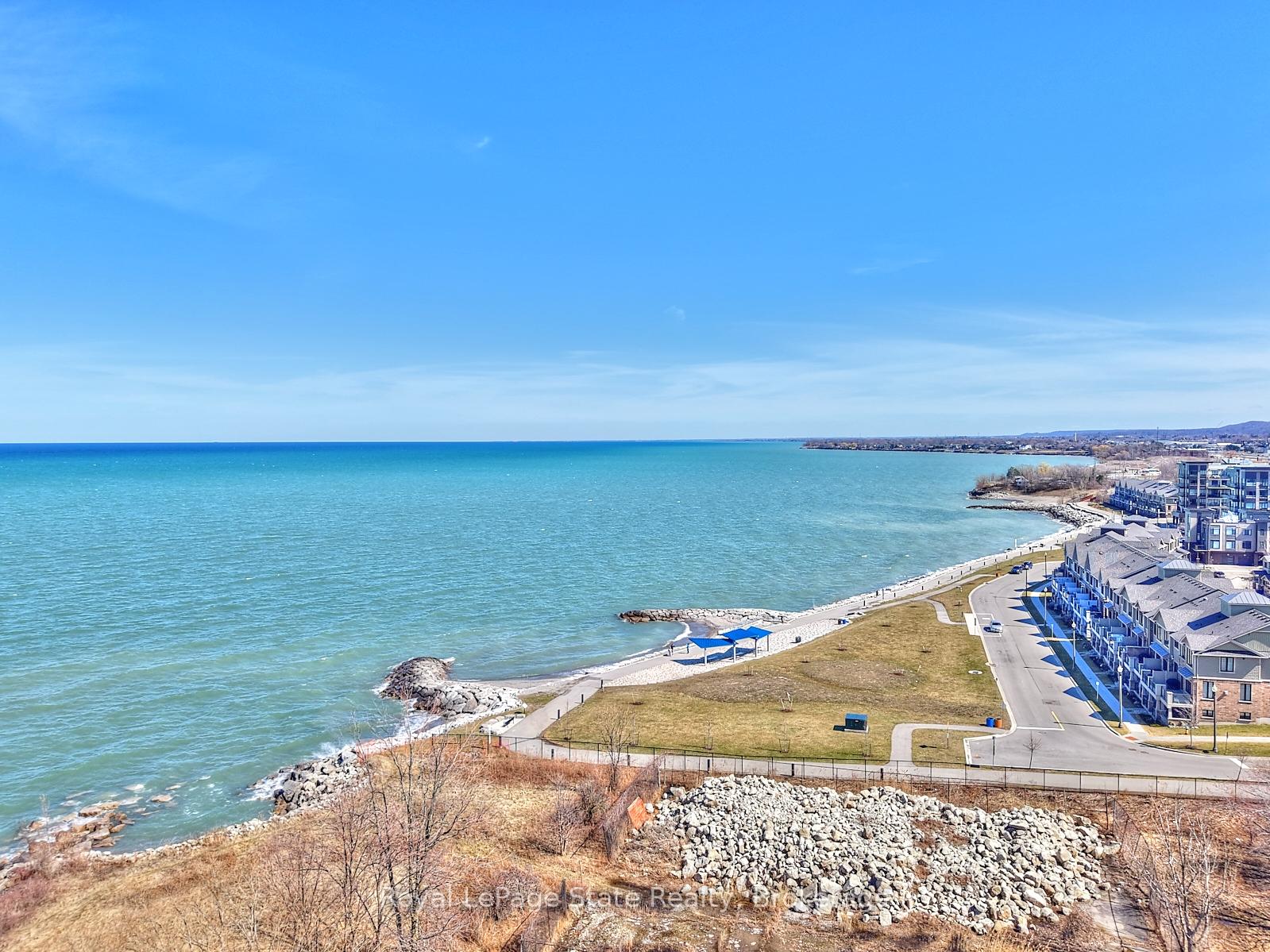 Photo 33 of Unit 3, 541 Winston Road, Grimsby, Grimsby Beach — HOMEH