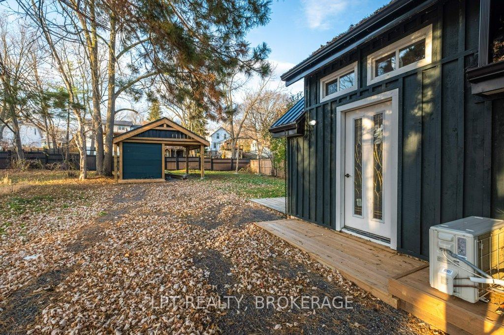 Photo 10 of 311 Thomas Street, Deseronto, Deseronto (Town) — HOMEH