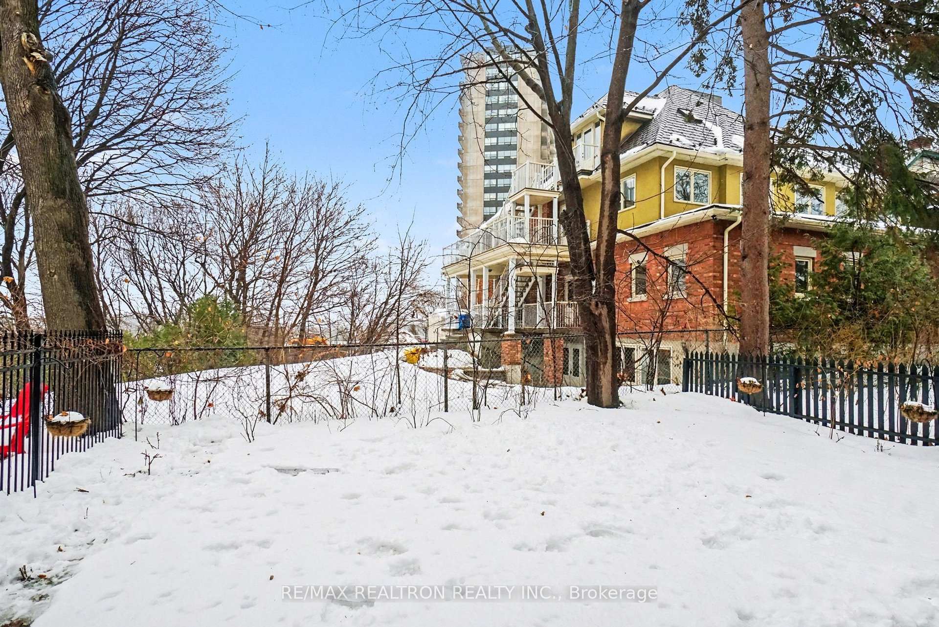 Photo 27 of 610 Besserer Street, Ottawa, Sandy Hill — HOMEH