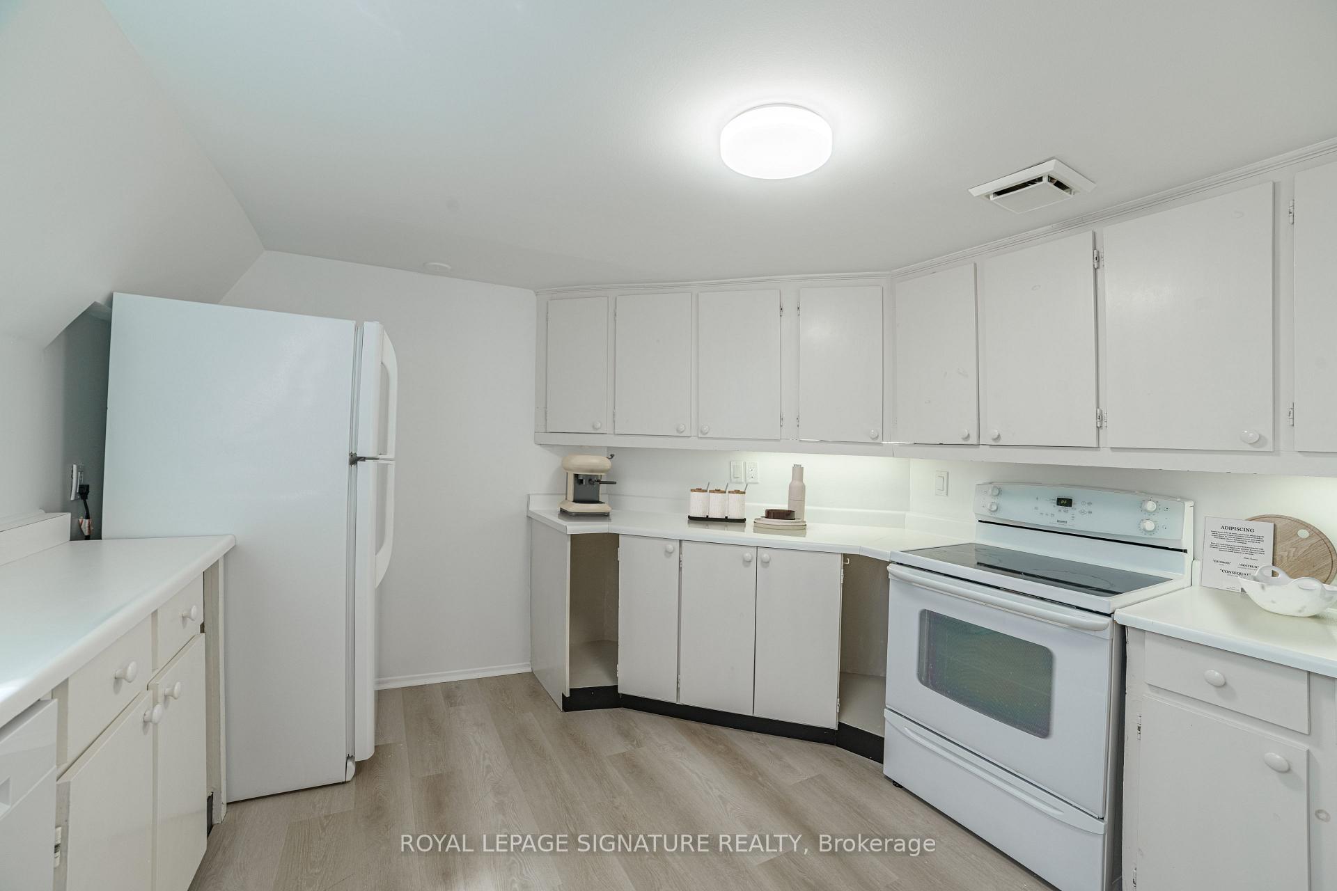 Photo 9 of Unit 3rd, 103 Gloucester Street, Toronto, Church-Yonge Corridor — HOMEH