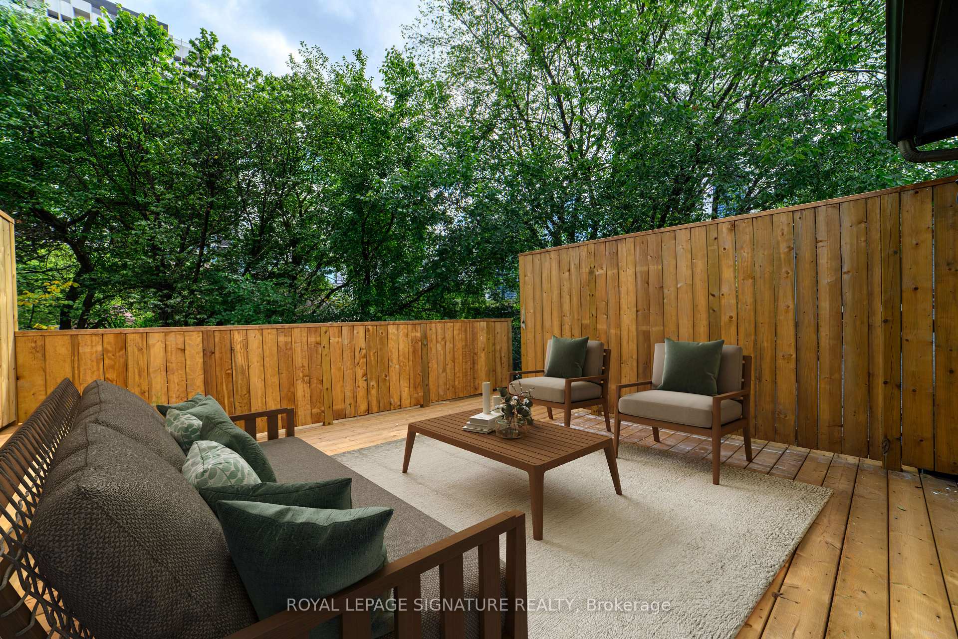 Photo 14 of Unit 3rd, 103 Gloucester Street, Toronto, Church-Yonge Corridor — HOMEH