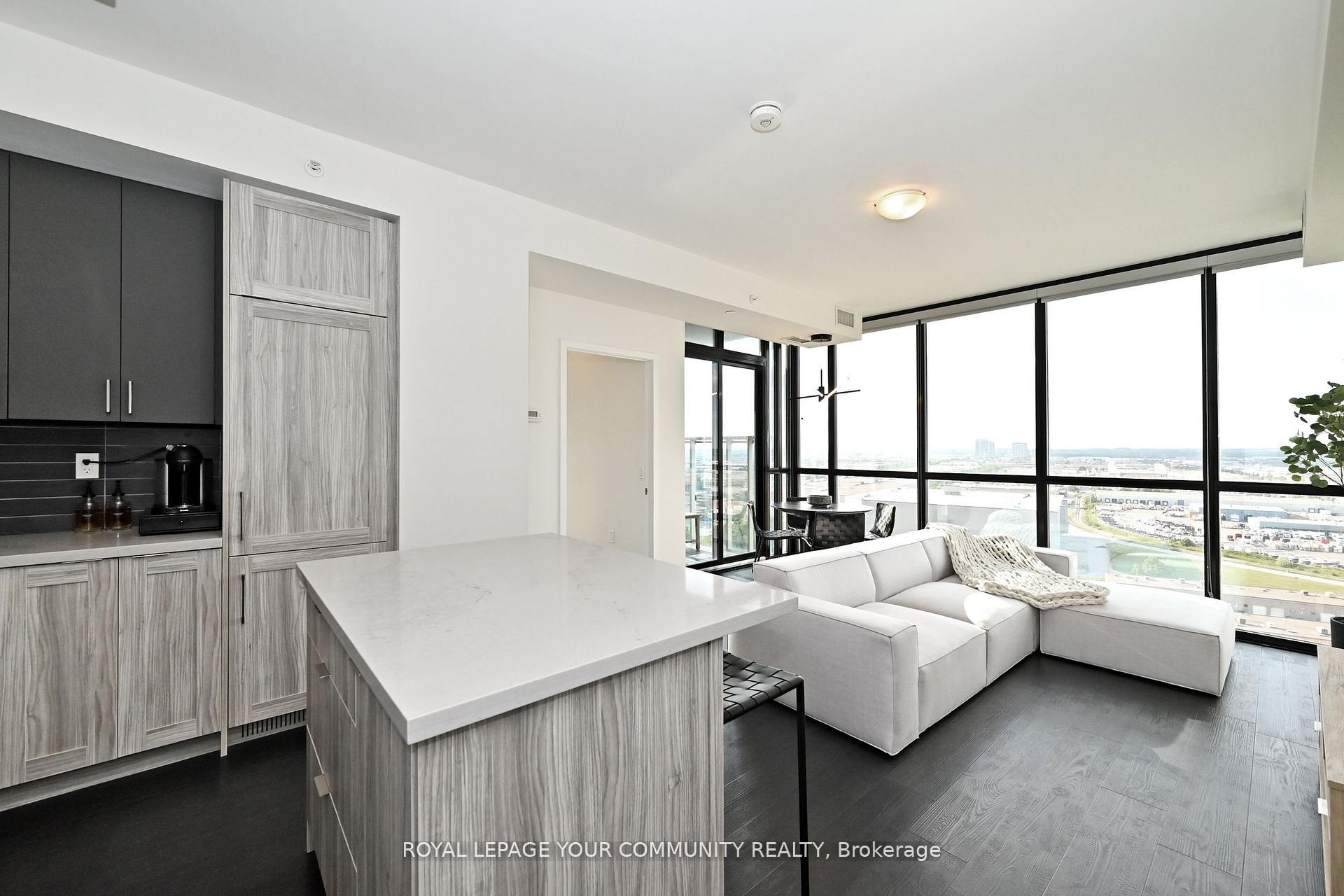 Photo 1 of Unit 1607, 2908 Highway 7, Vaughan, Concord — HOMEH