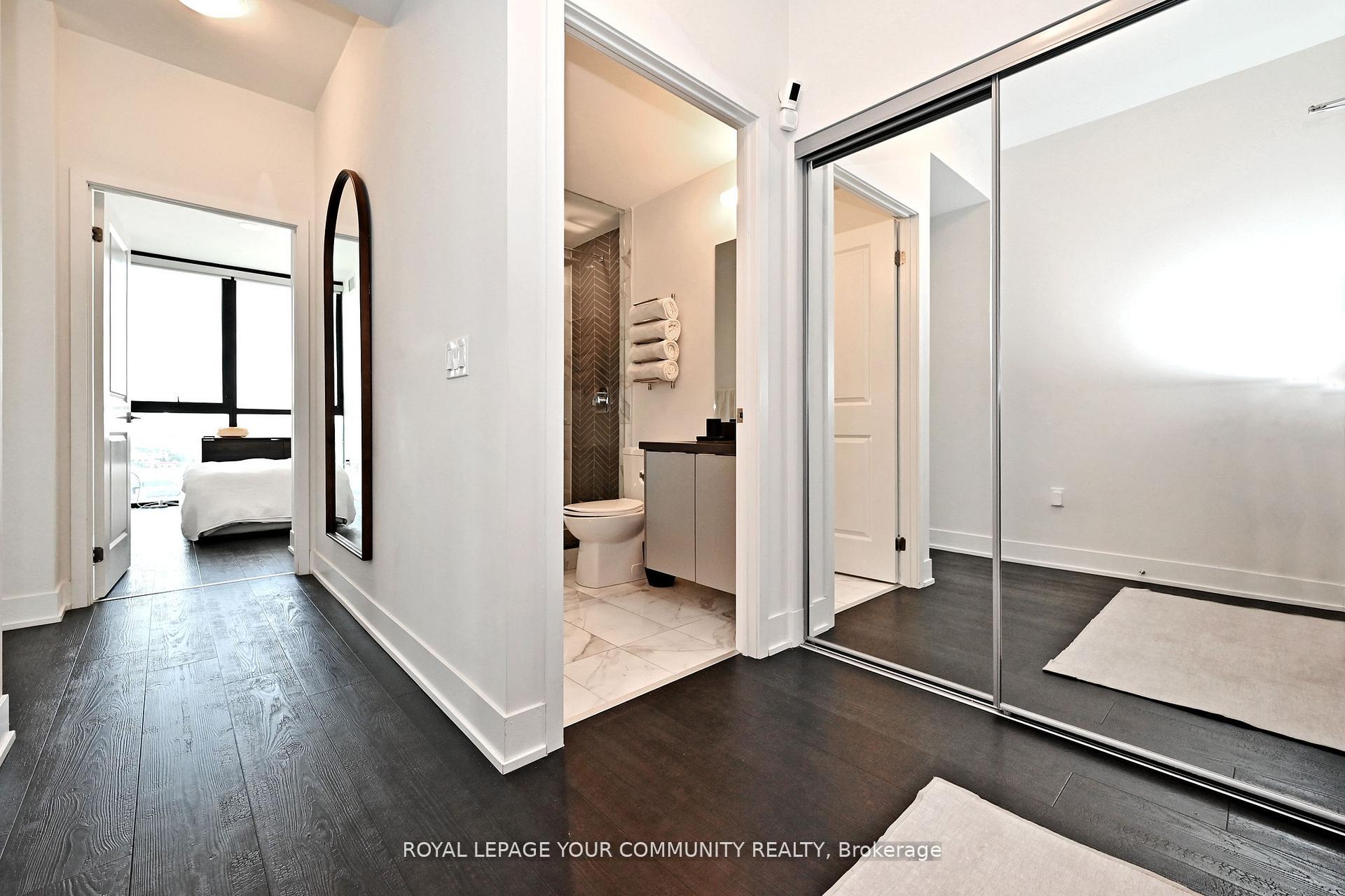 Photo 4 of Unit 1607, 2908 Highway 7, Vaughan, Concord — HOMEH